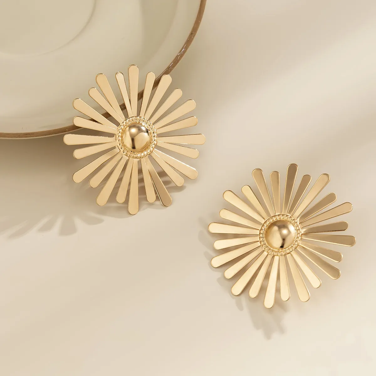 18K Gold-Plated Floral Stud Earrings