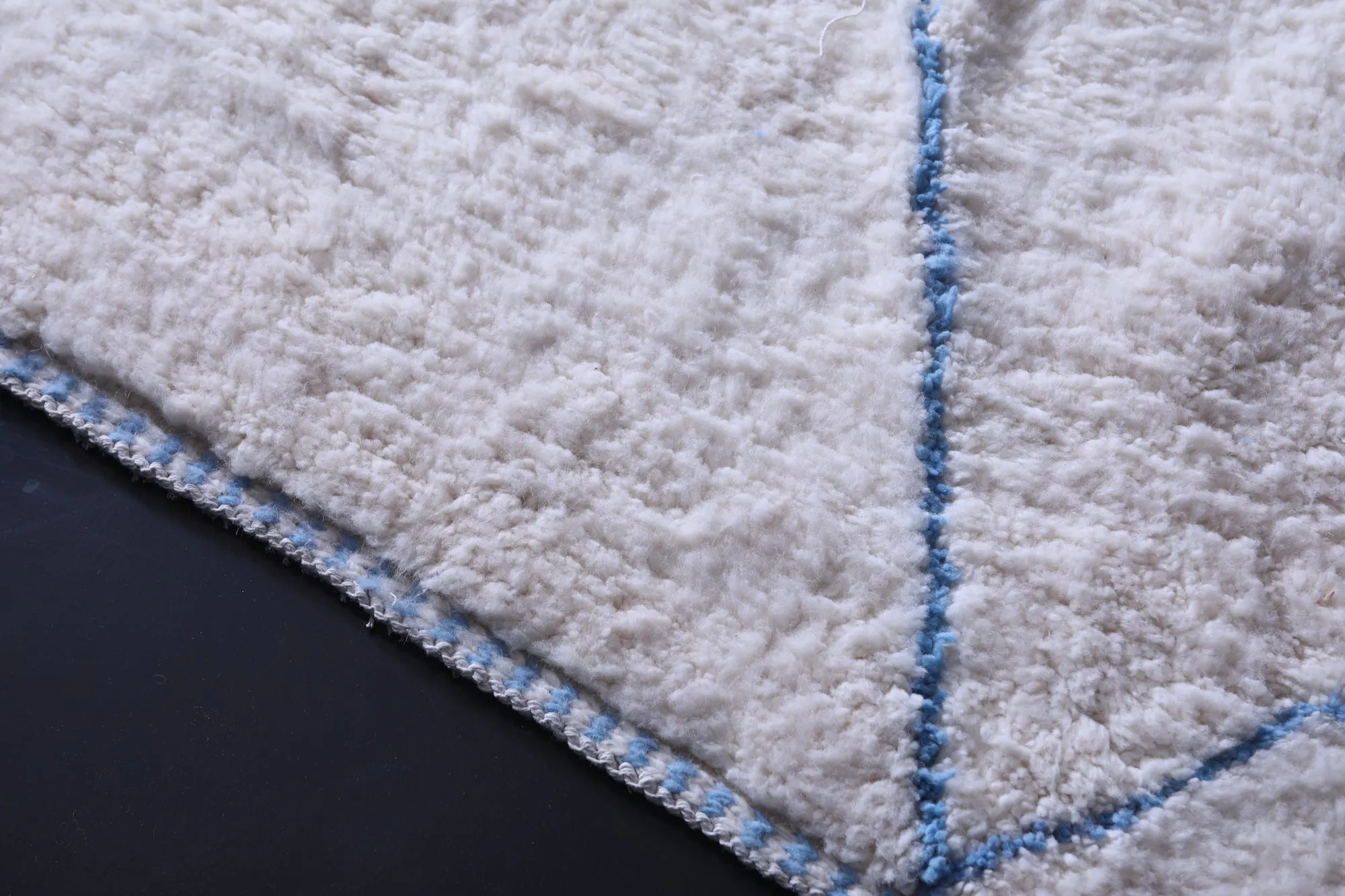 Authentic Contemporary Wool rug - Custom rug