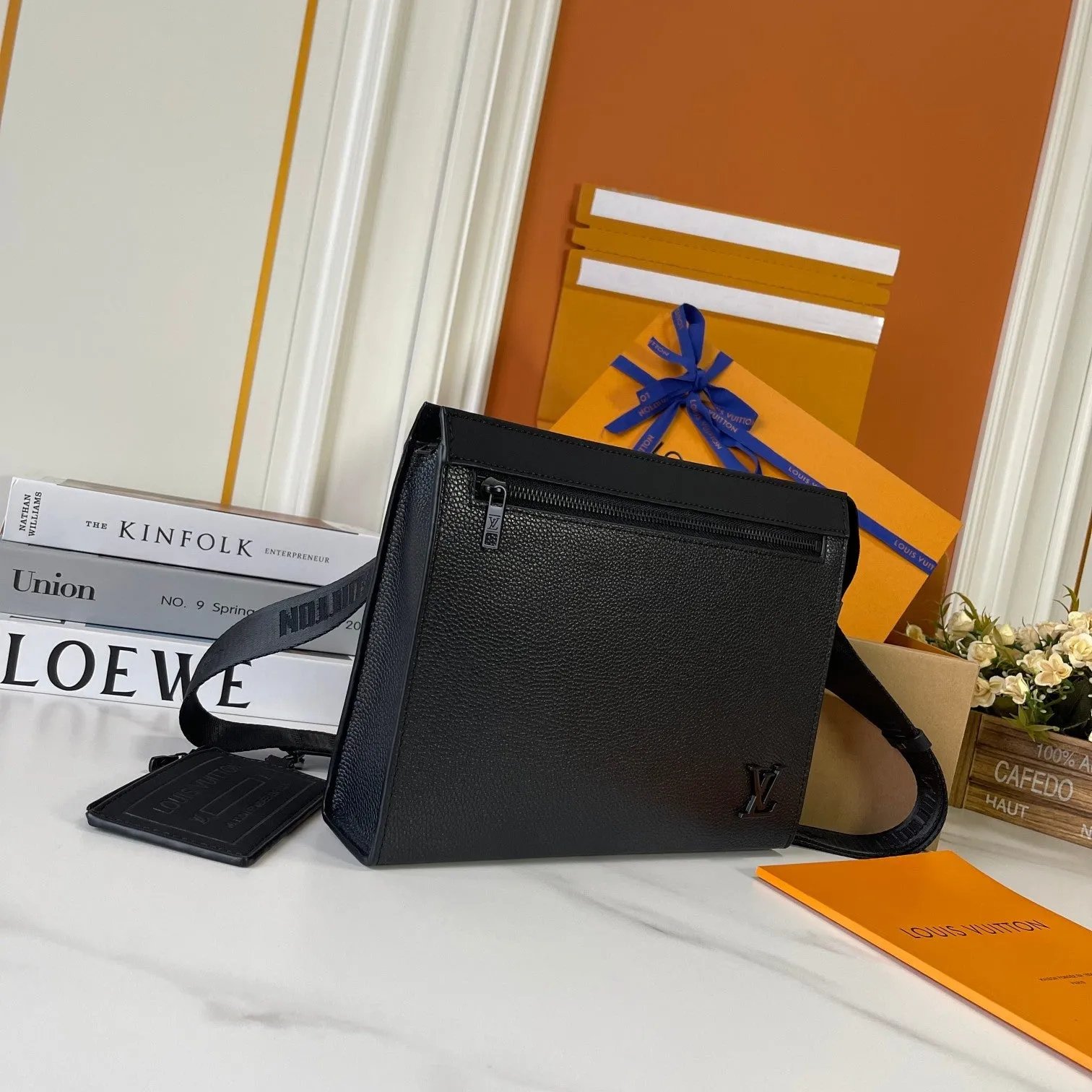 Avant-garde Fashion Design Business Bag