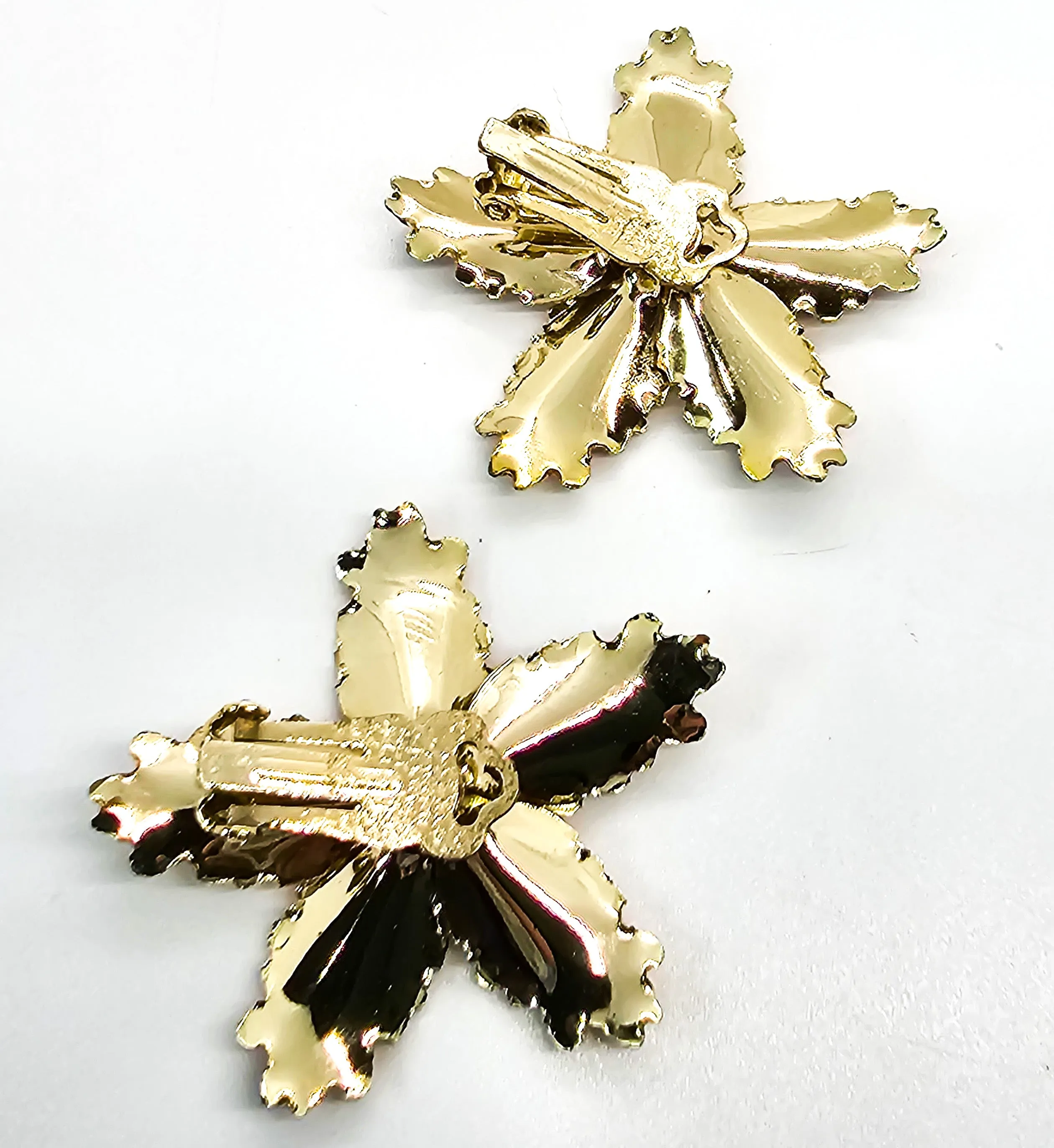 Black & gold rhinestone vintage mid century tin flower earrings and brooch set