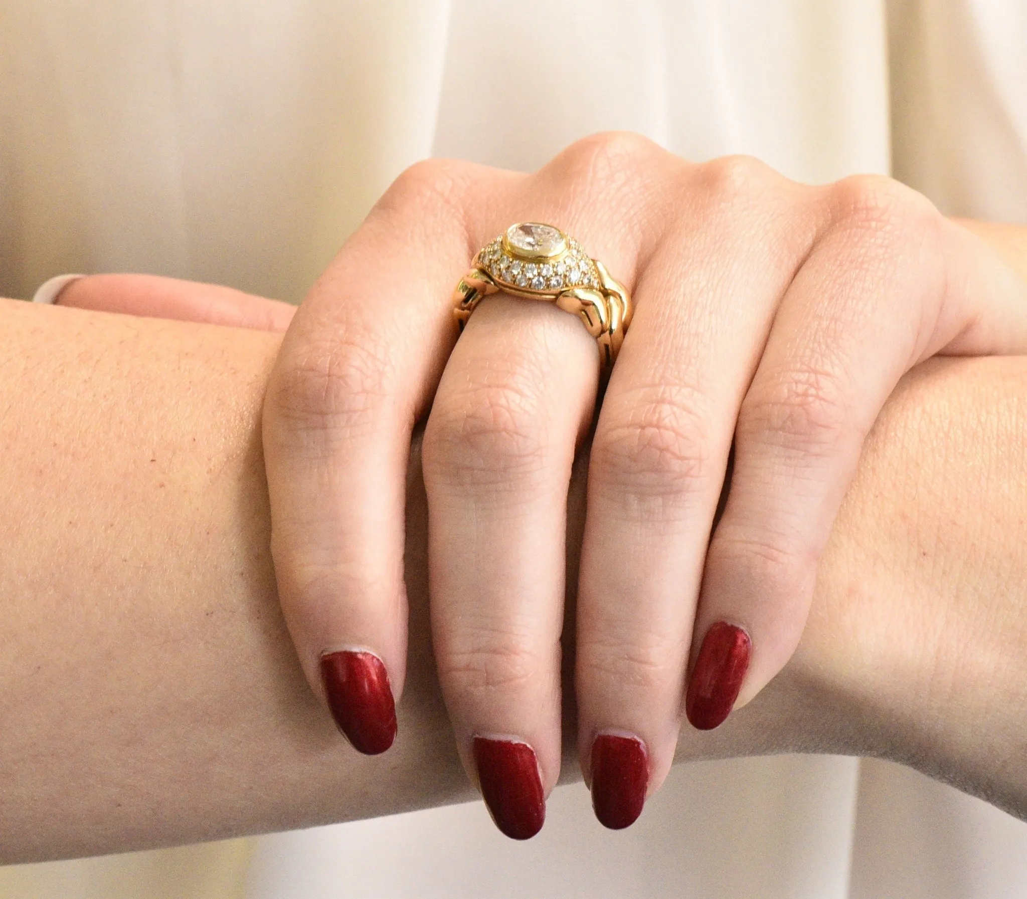 Bulgari 1.55 CTW Diamond 18 Karat Gold Alveare Ring CA 1980