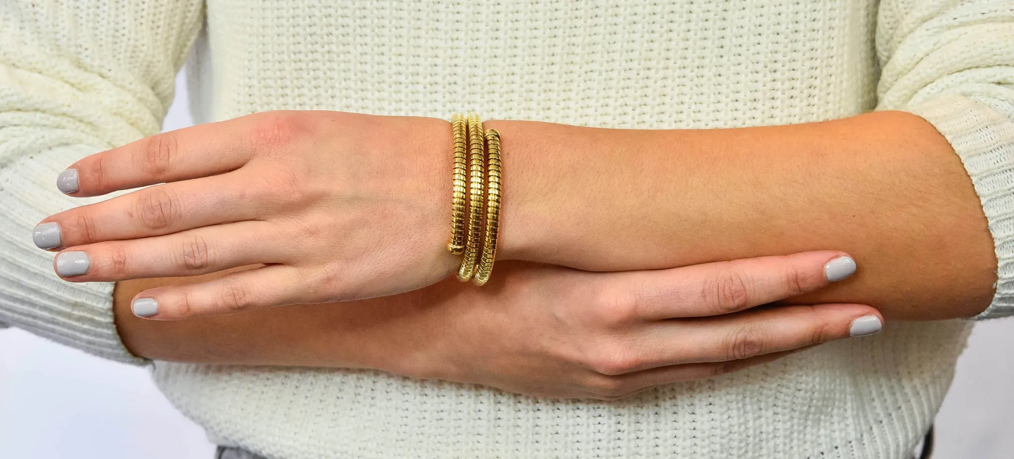 Bulgari 1980 18 Karat Yellow Gold Tubogas Wrap Style Bangle Bracelet