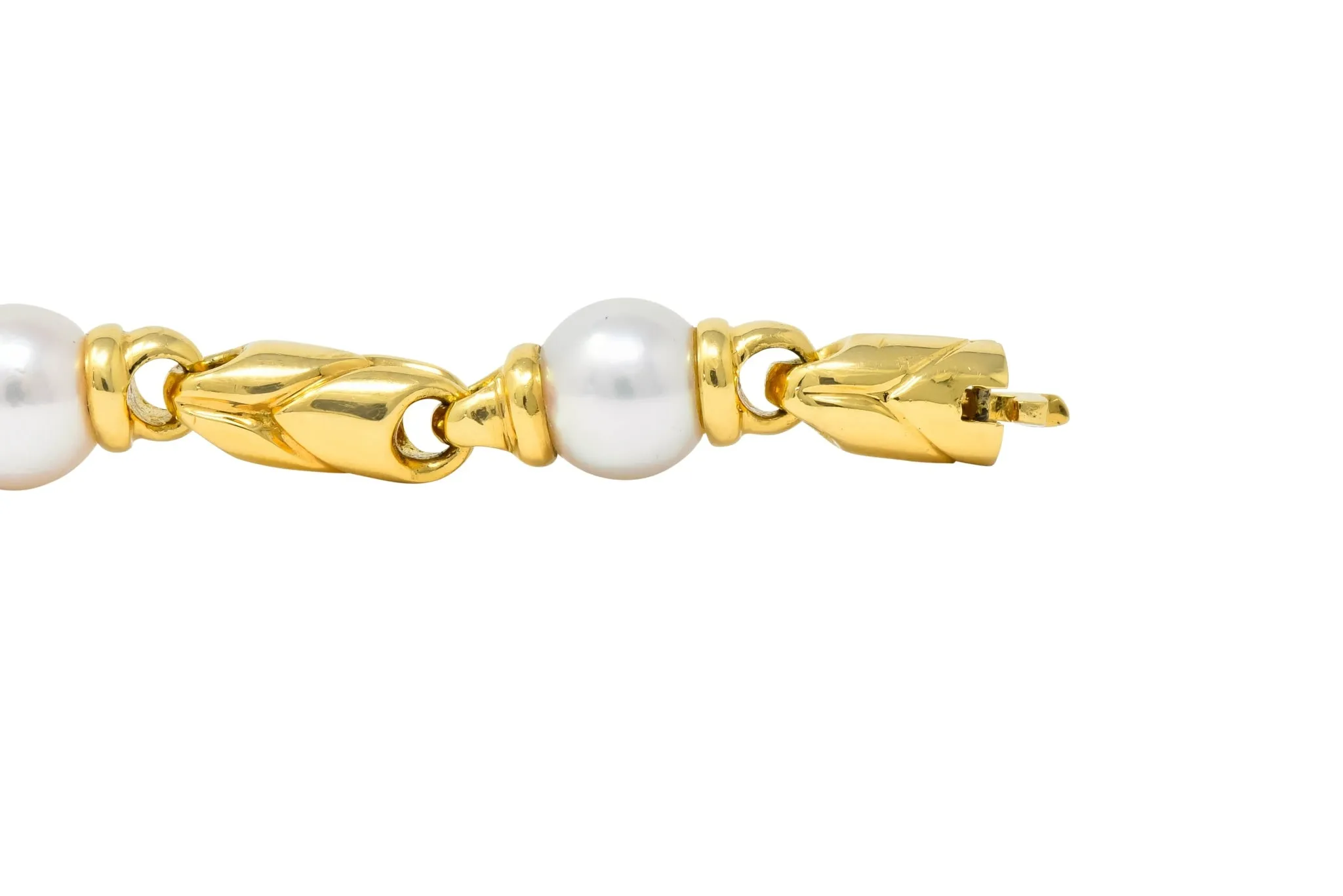 Bulgari 1980 Cultured Pearl 18 Karat Gold Link Bracelet