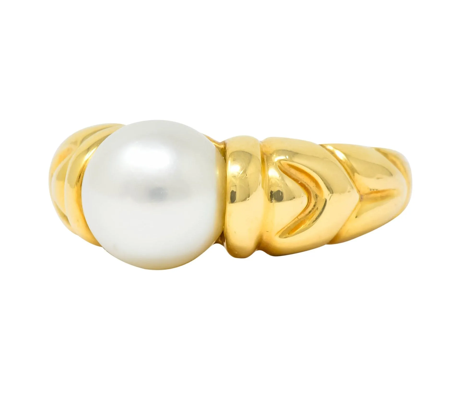Bulgari Vintage Pearl 18 Karat Yellow Gold Ring Circa 1980