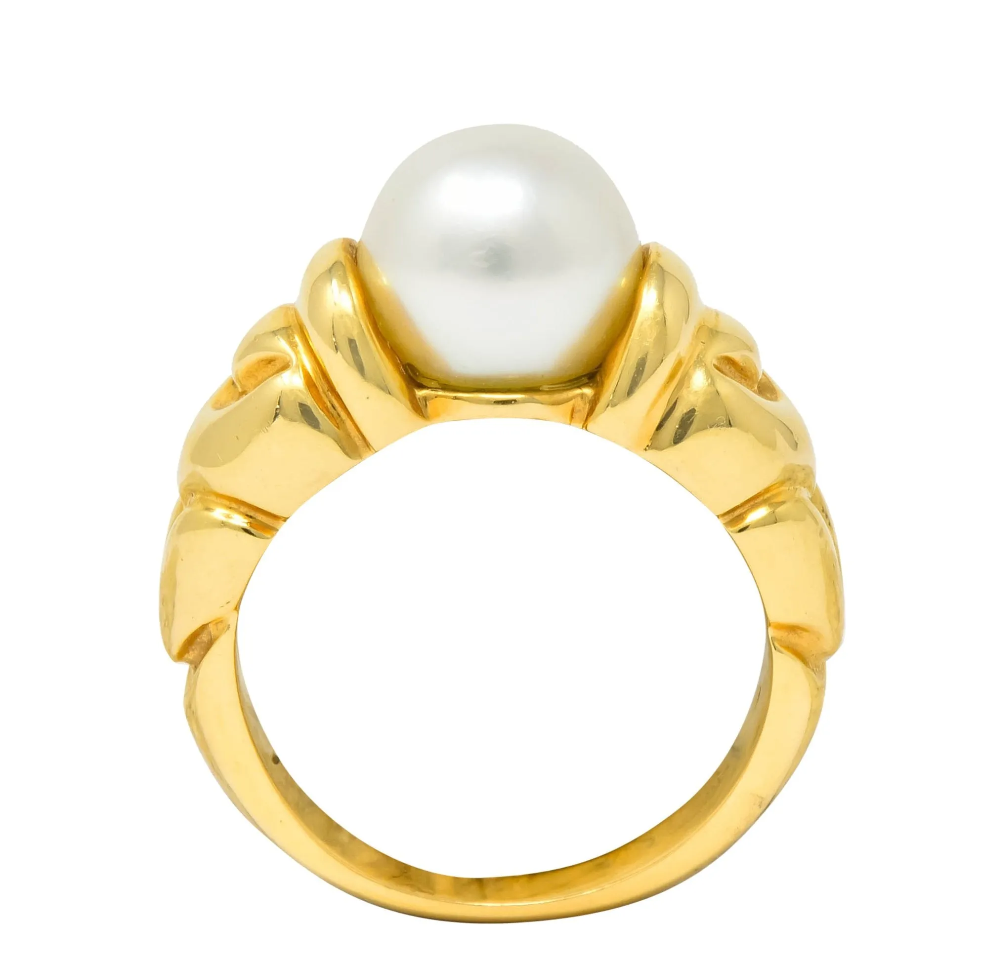 Bulgari Vintage Pearl 18 Karat Yellow Gold Ring Circa 1980