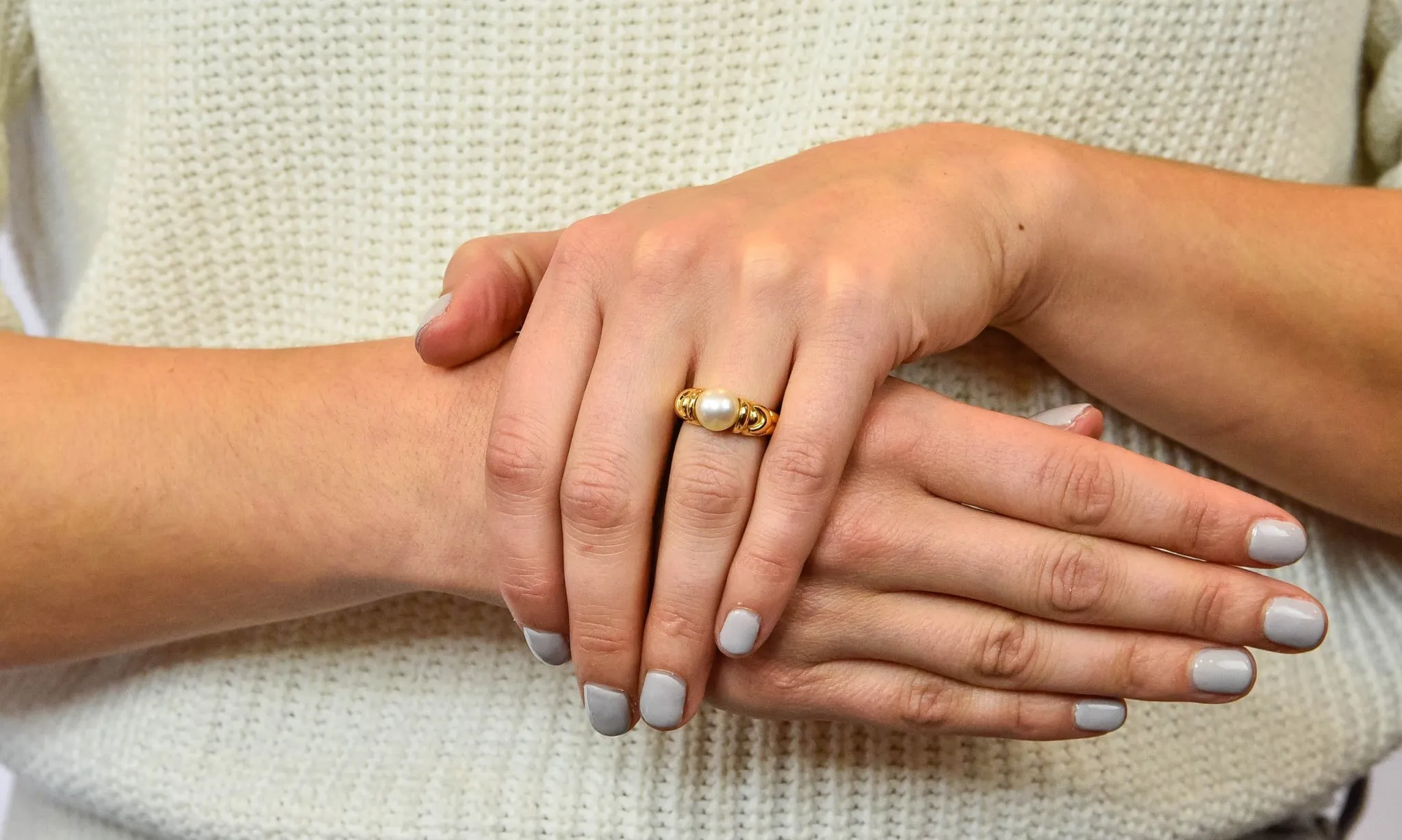 Bulgari Vintage Pearl 18 Karat Yellow Gold Ring Circa 1980