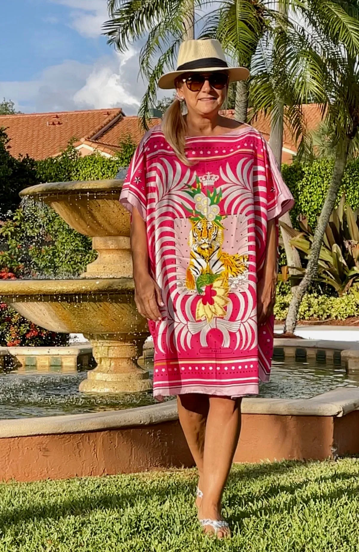 Caftan Pink Lion