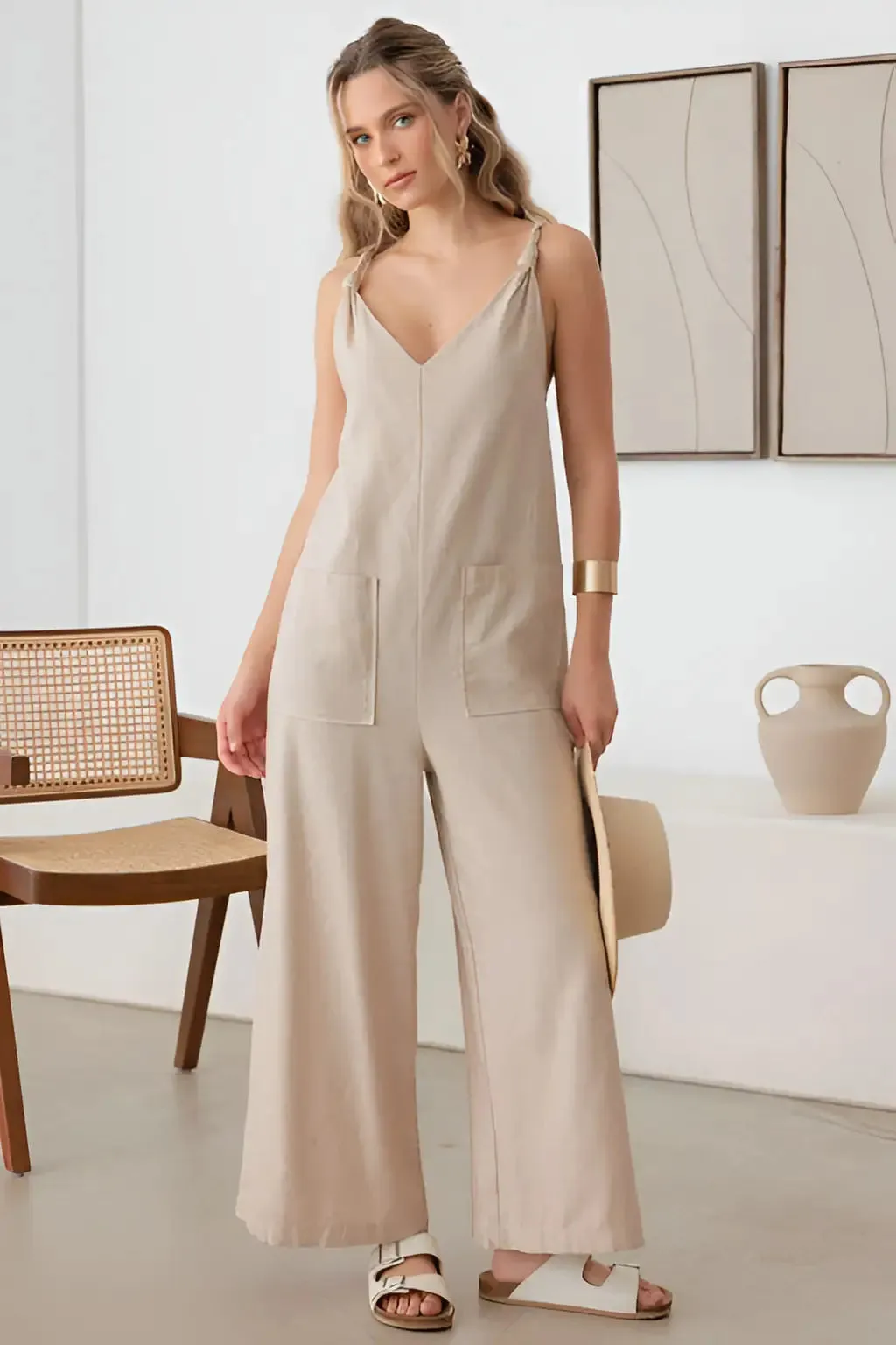 CASUAL SLEEVELESS ROPE STRAP HALTER JUMPSUIT
