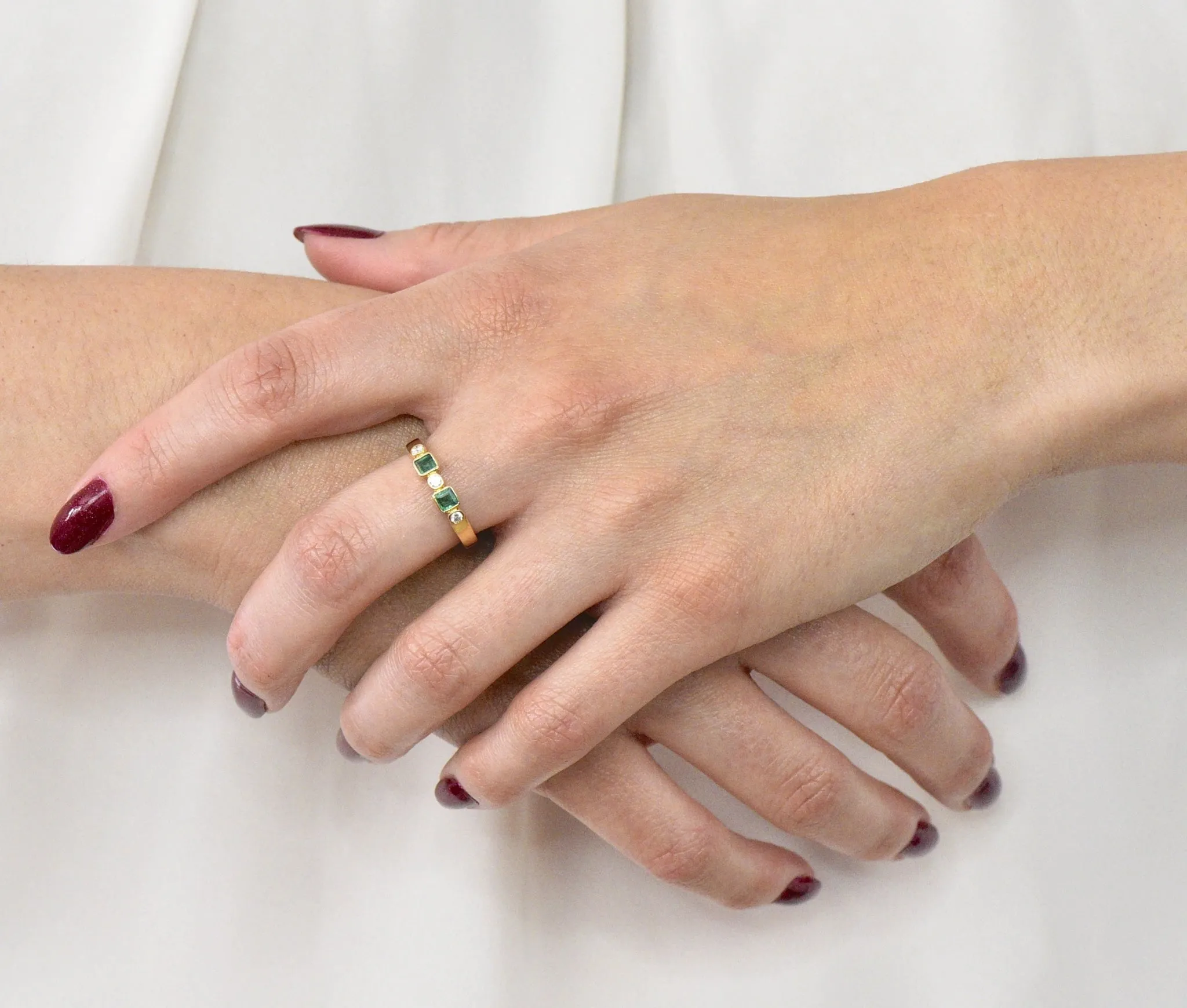 Chaumet Paris Emerald Diamond 18 Karat Gold Stacking Ring