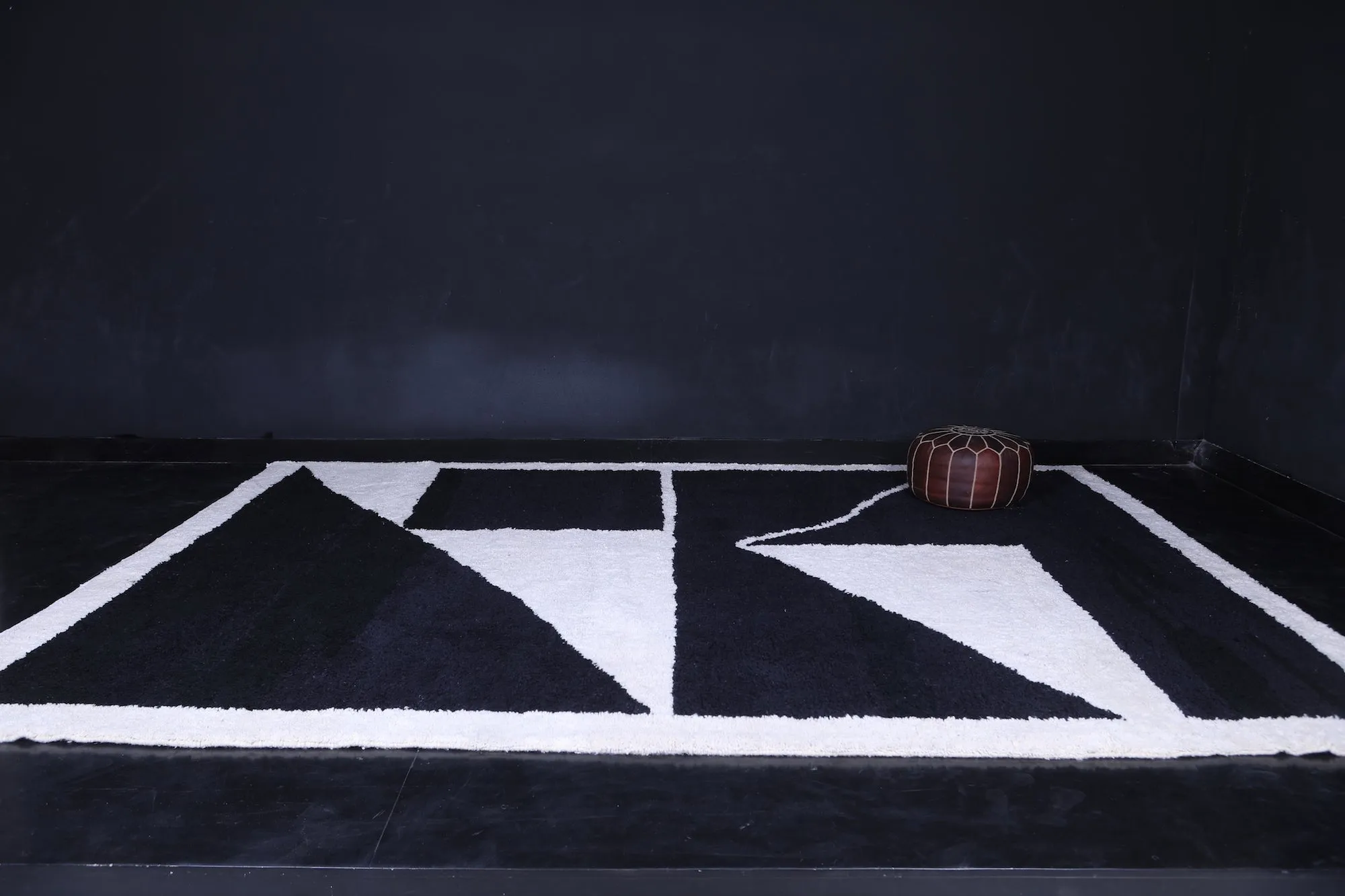 Contemporary rug - Black white rug - all custom wool