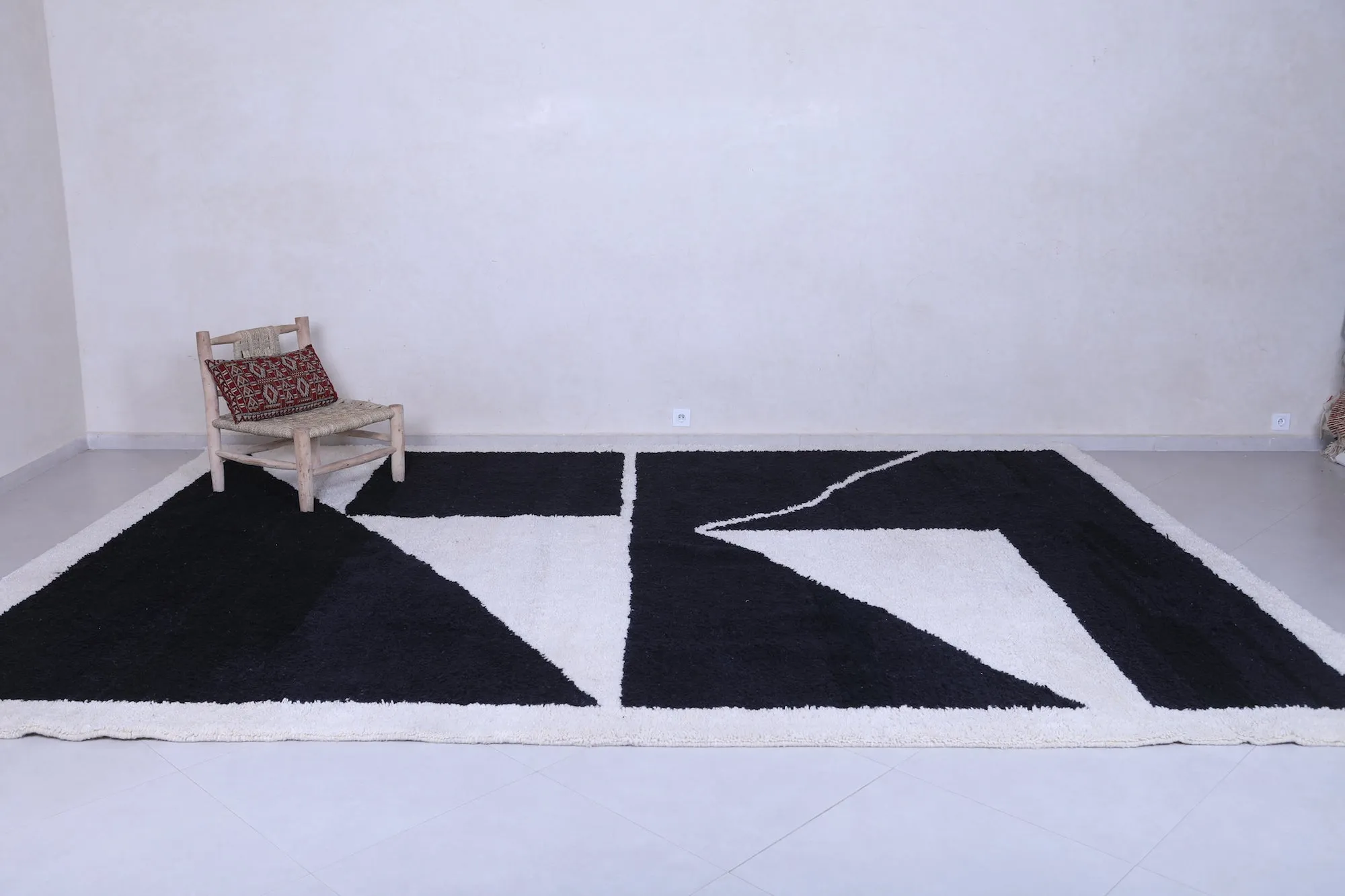 Contemporary rug - Black white rug - all custom wool