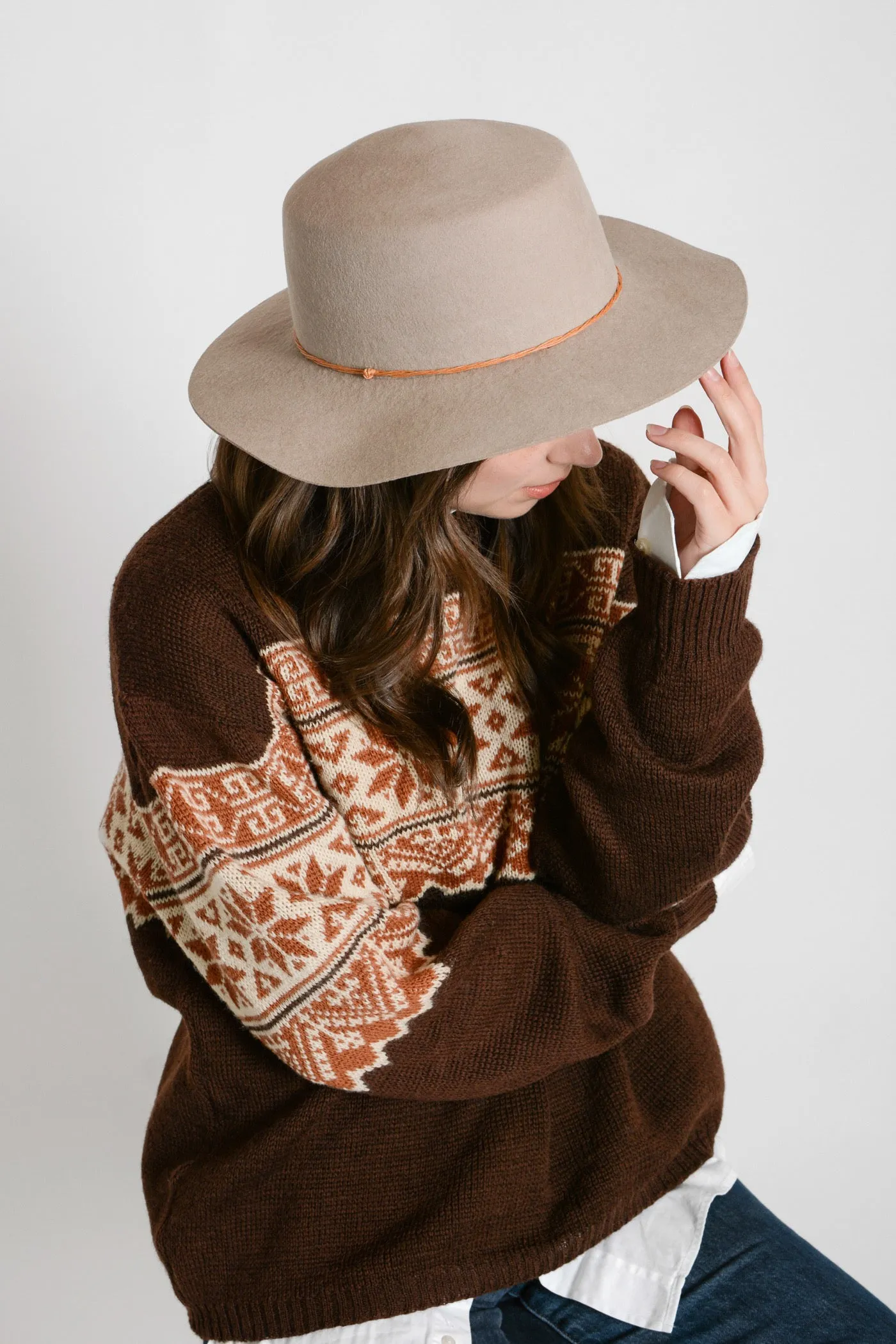 Cordobés Wool Boater Hat in Beige