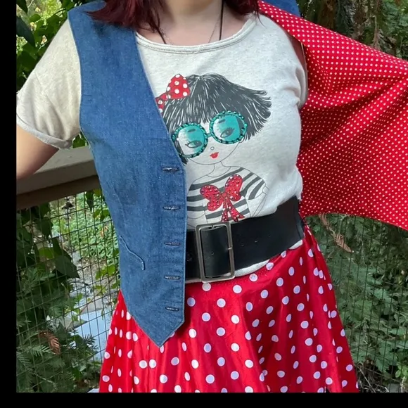 Curtain Call poodle skirt red polka dot with bonus belt