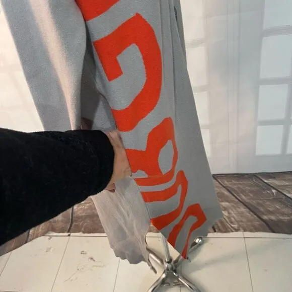 Dubgee by Whoopi Gray Orange Goldberg Long Logo Cardigan Size Medium