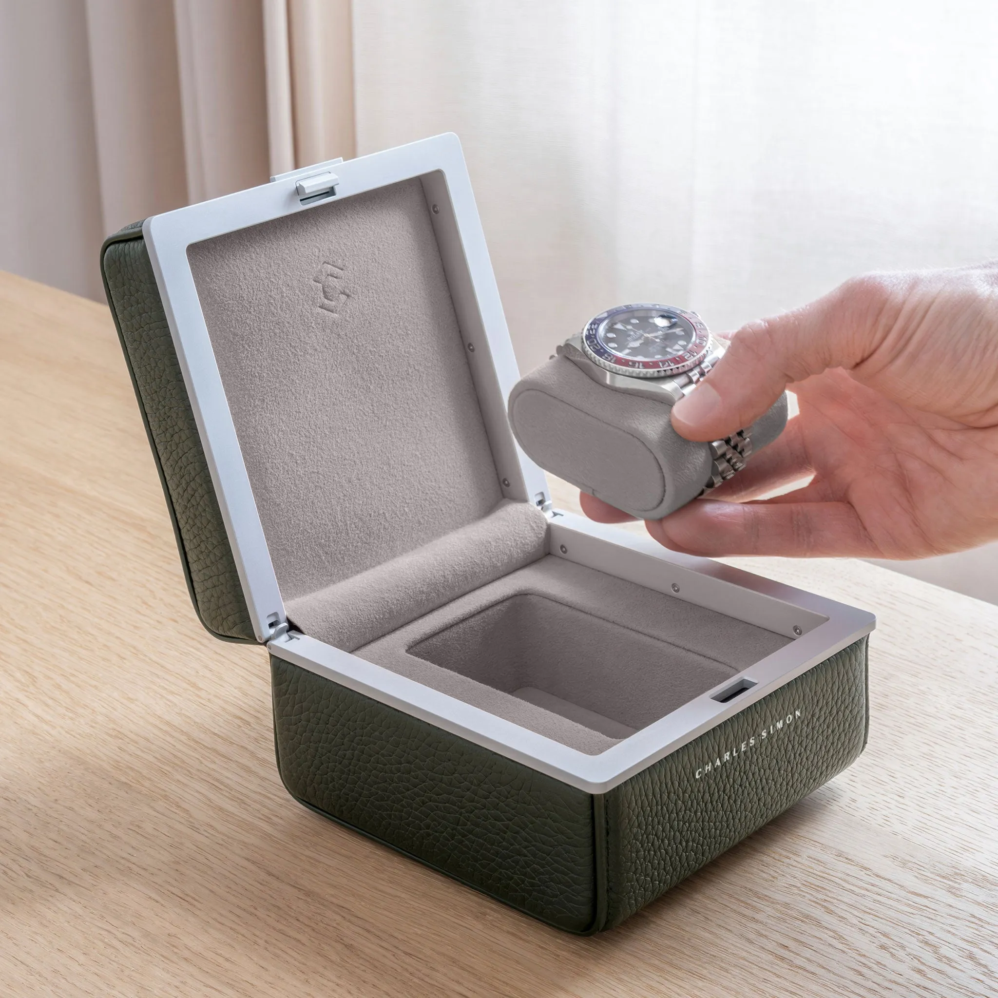EATON 1 WATCH CASE - KHAKI / GREY