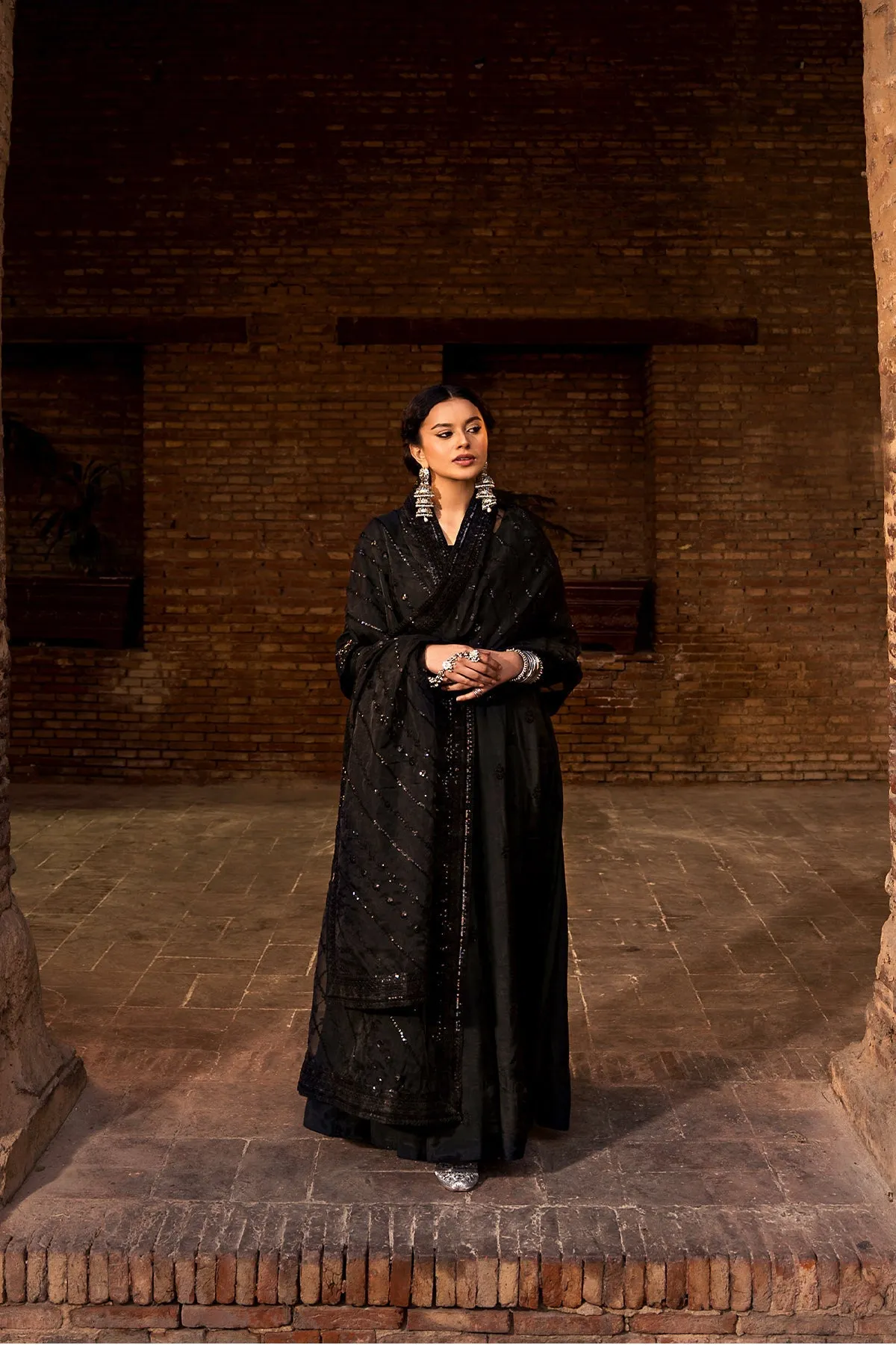 ERUM KHAN STORE | LUXURY PRET | Mumtaz