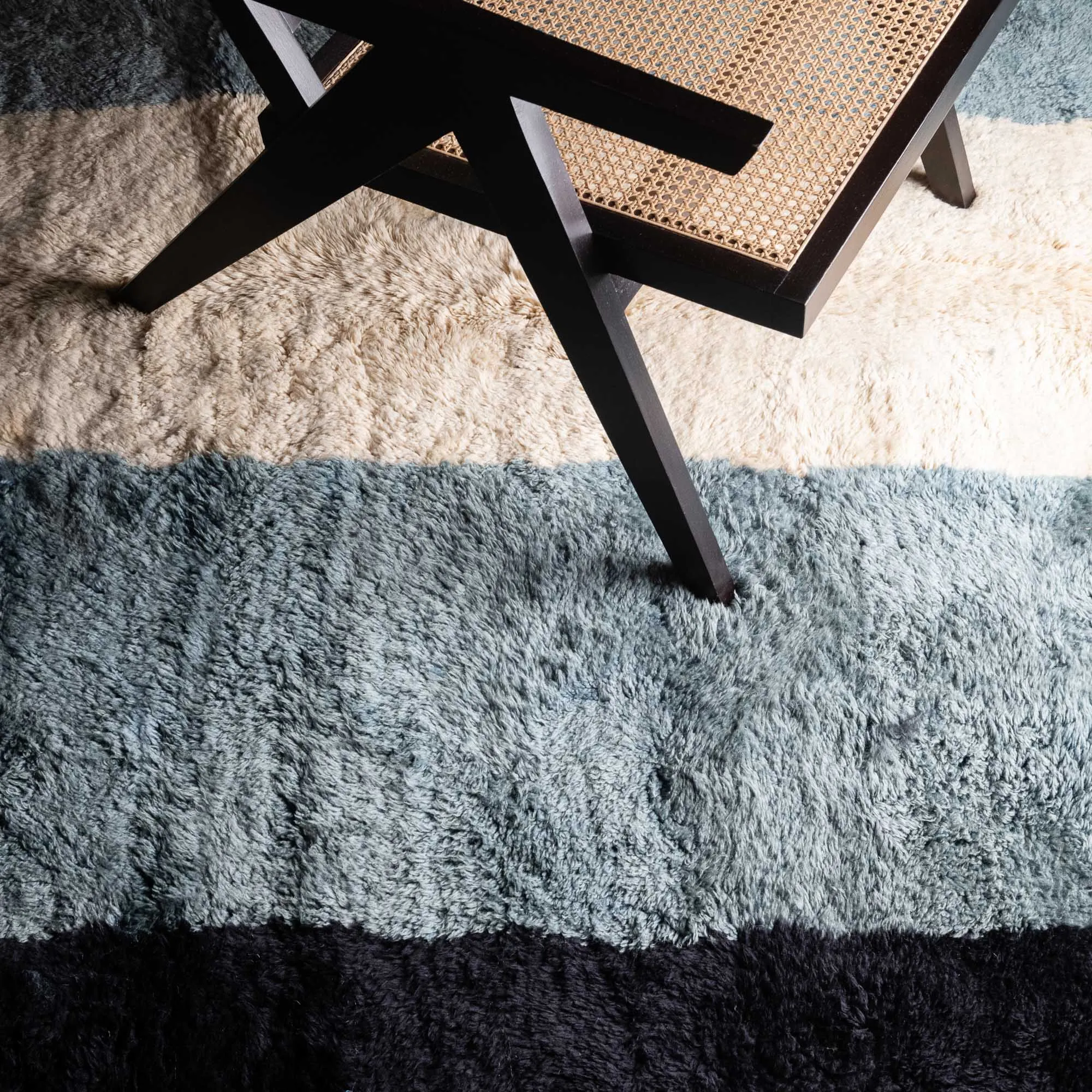 Grande Arche - Luxury Shag Moroccan Rug