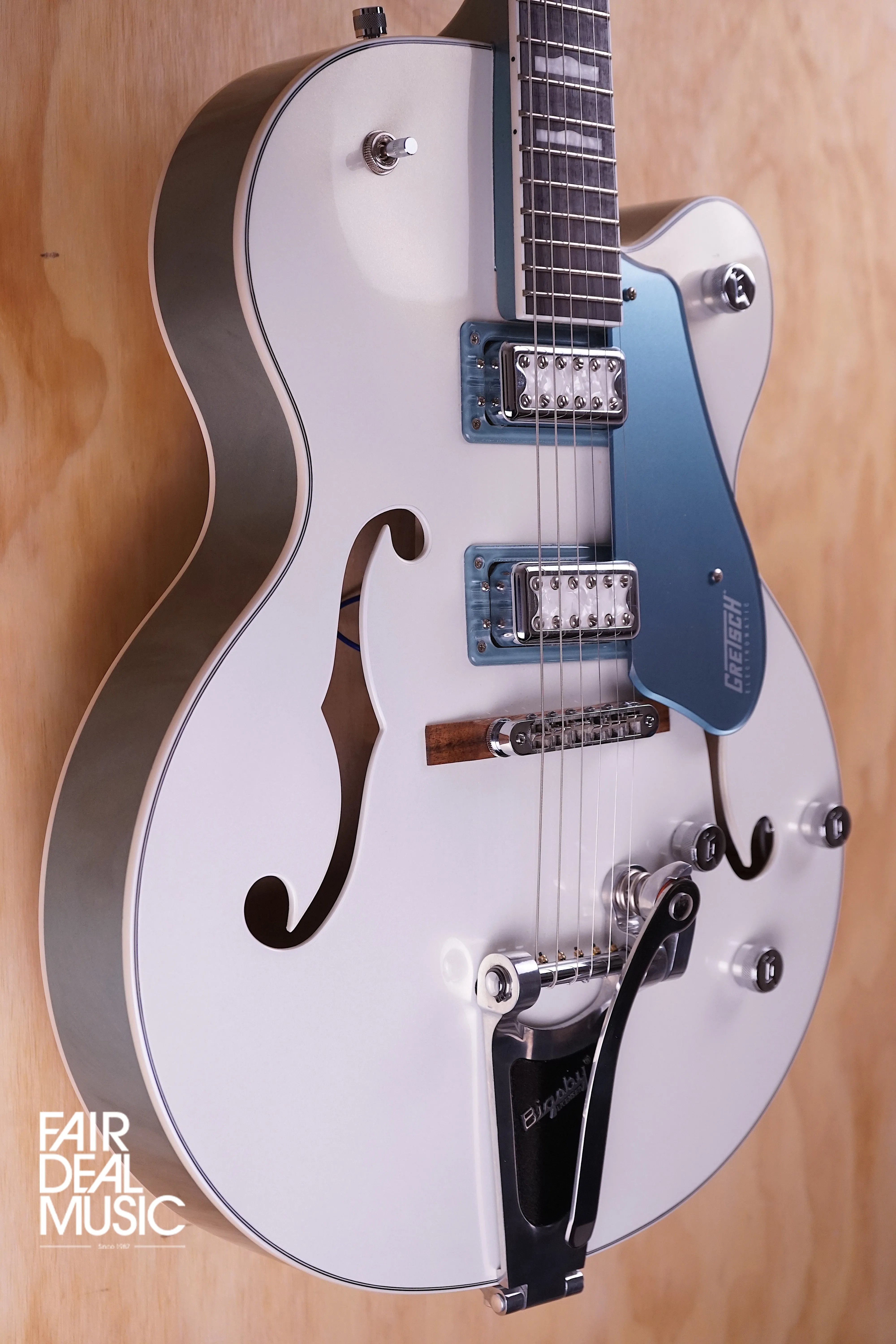 Gretsch G5420T-140 Limited Edition Hollow Body Double Platinum, USED