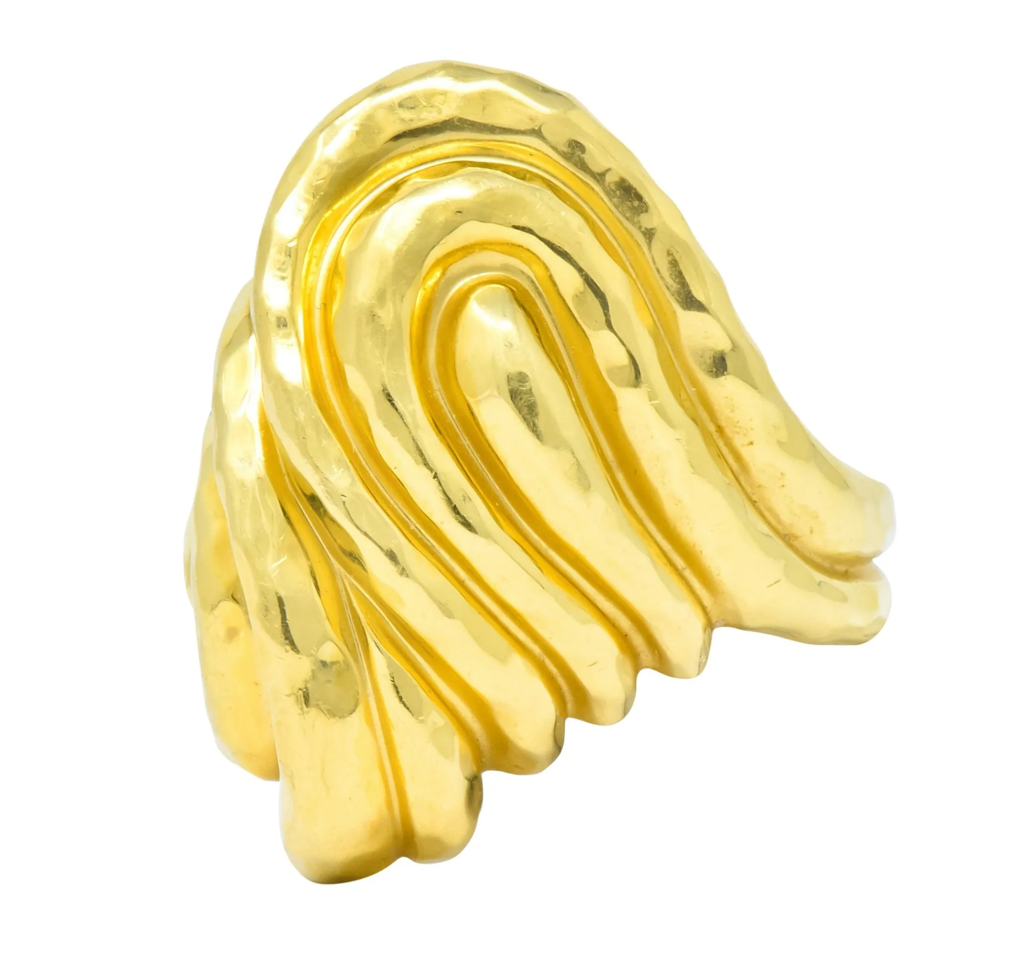 Henry Dunay Vintage 18 Karat Gold Hammered Swirl Ring Circa 1980