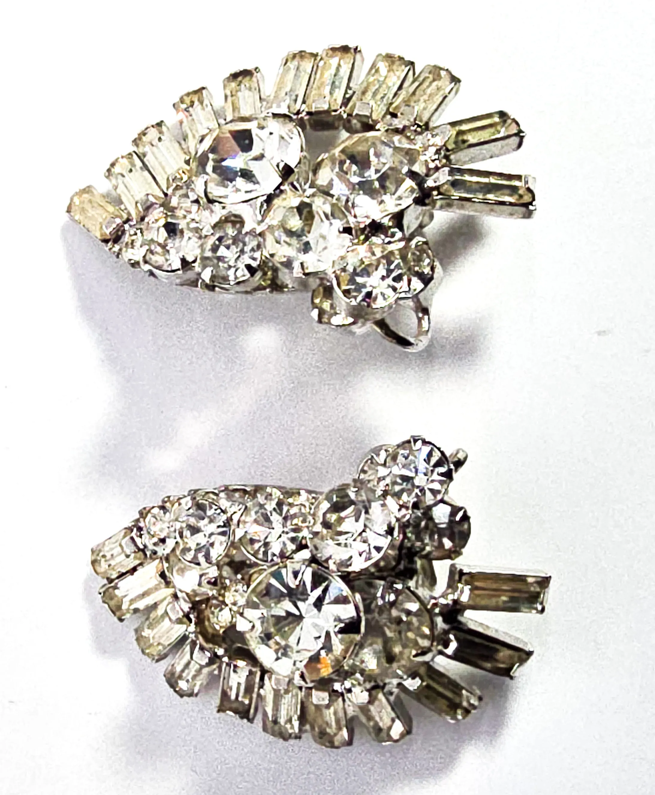 Juliana DeLizza & Elster clear baguette vintage large rhinestone clip on earrings