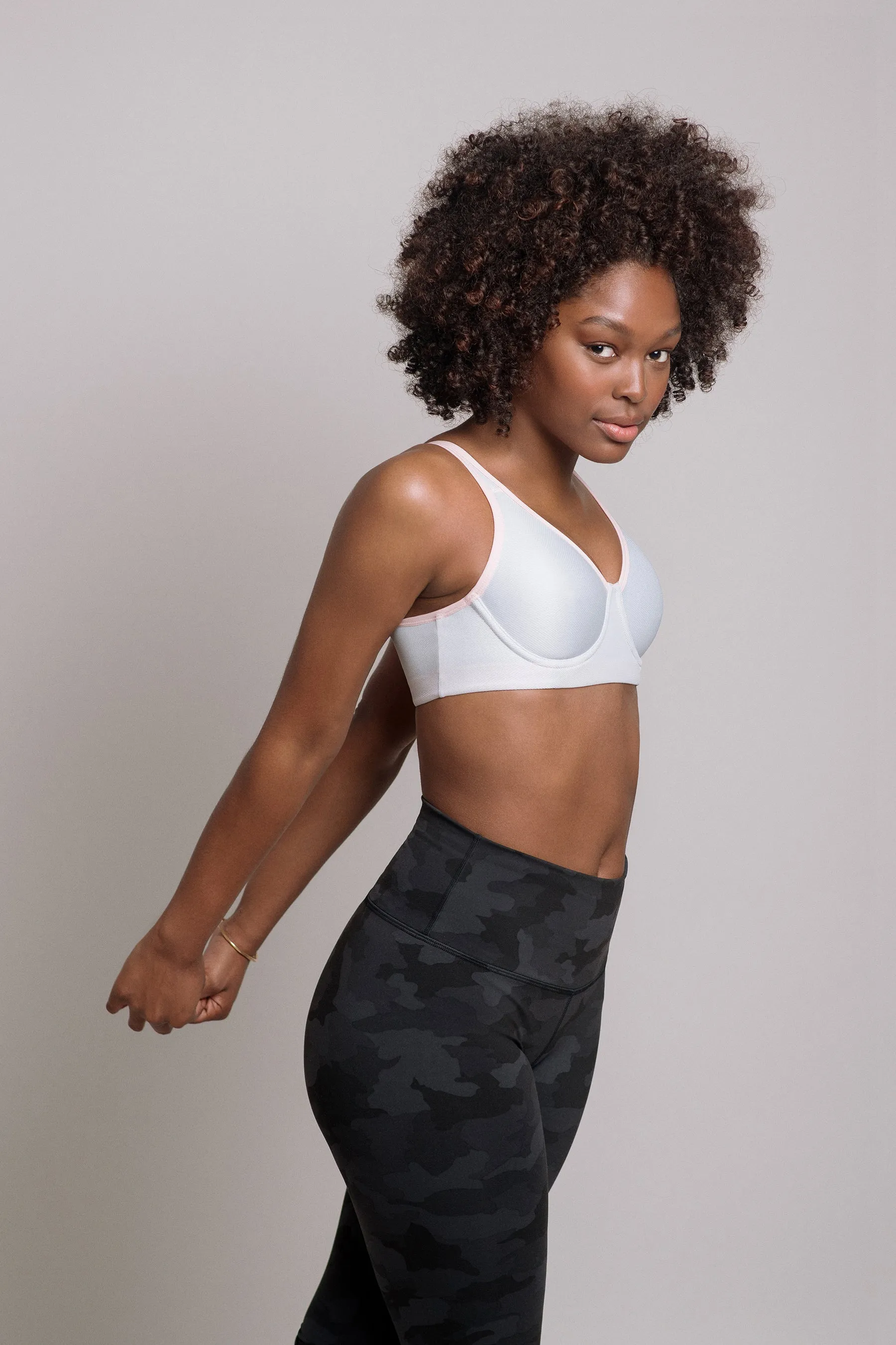 Le Impact Underwire Sports   Everyday Bra (Black)