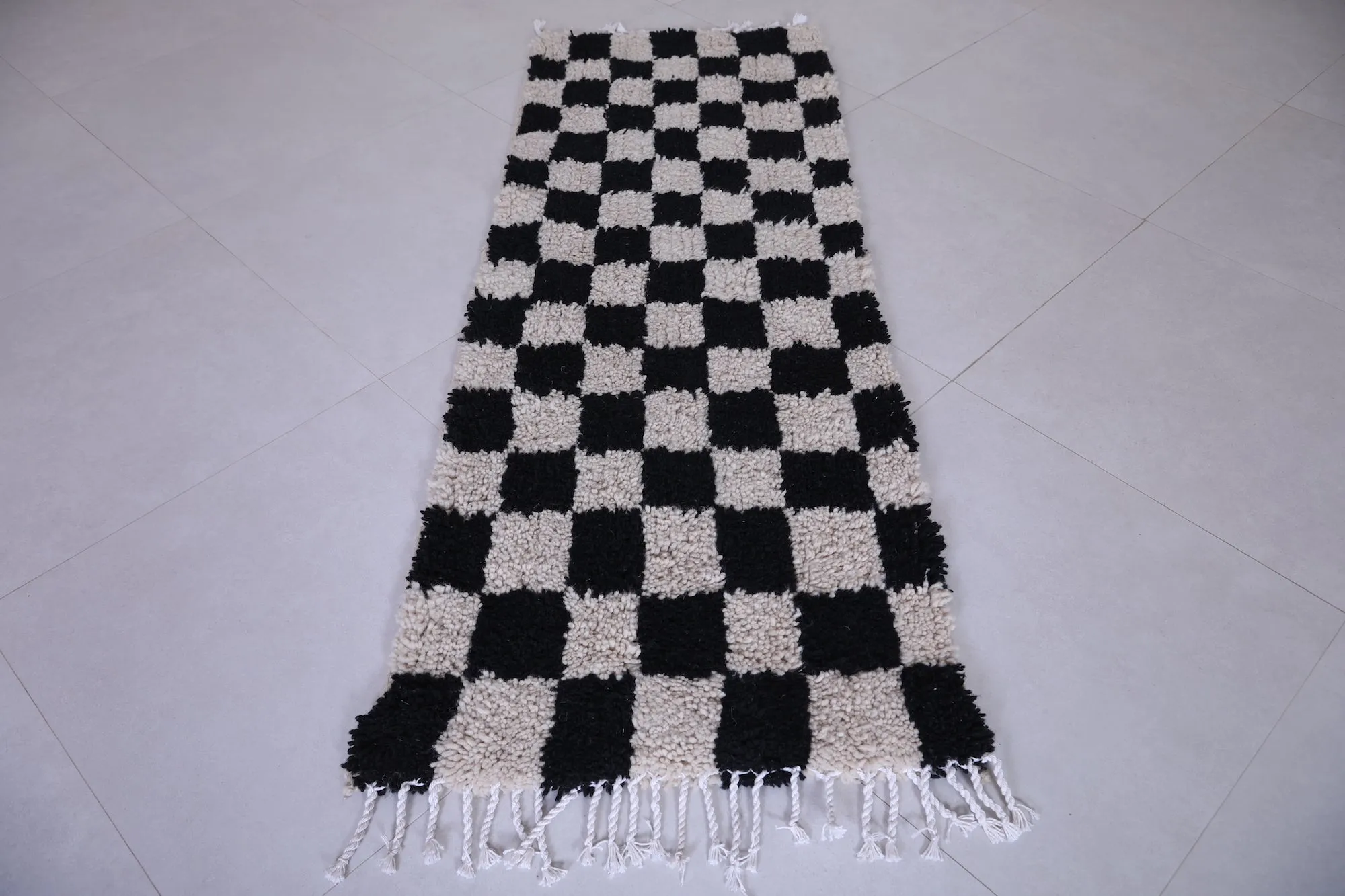 Long Handmade Moroccan Check Rug 2 X 5.6 Feet