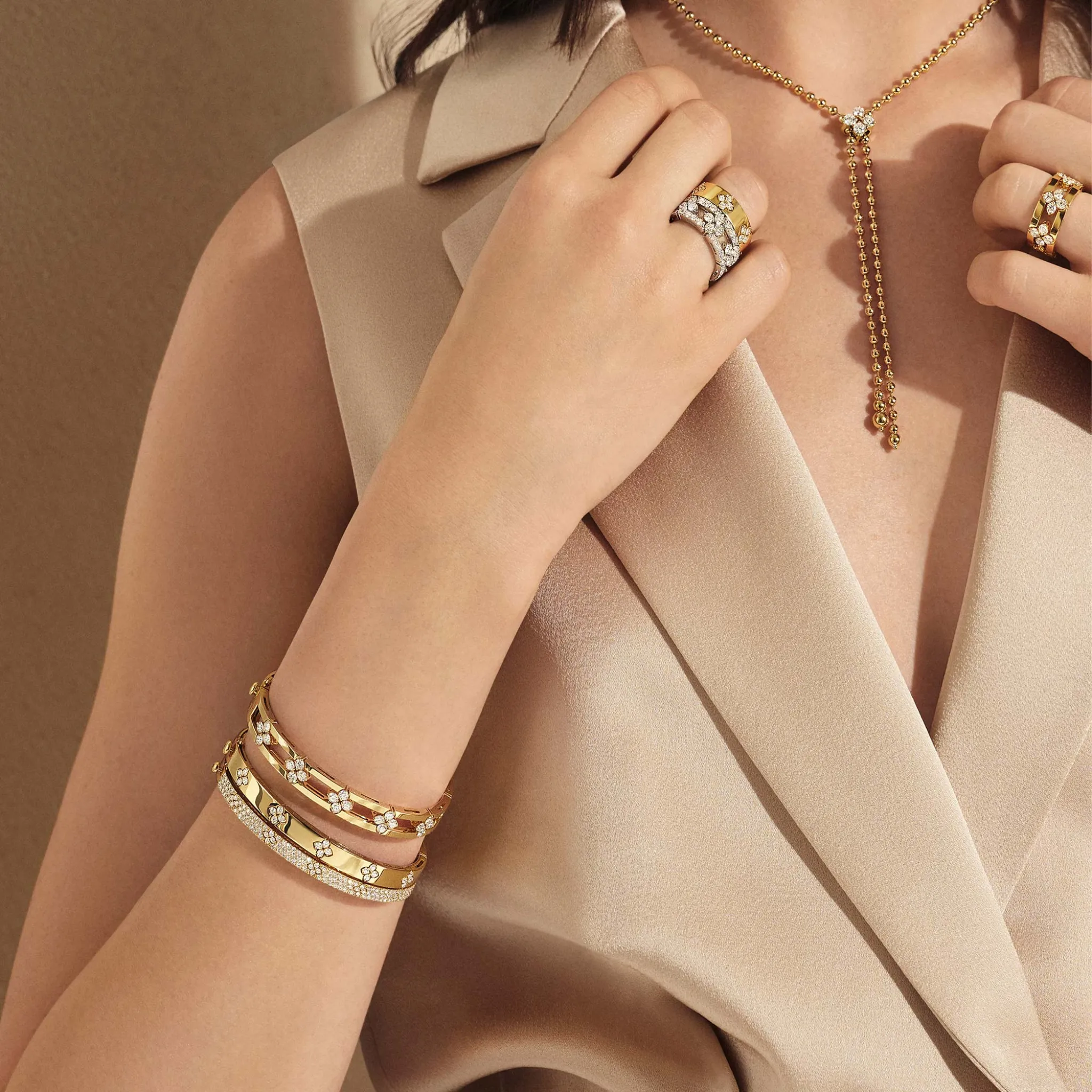 LOVE IN VERONA BANGLE