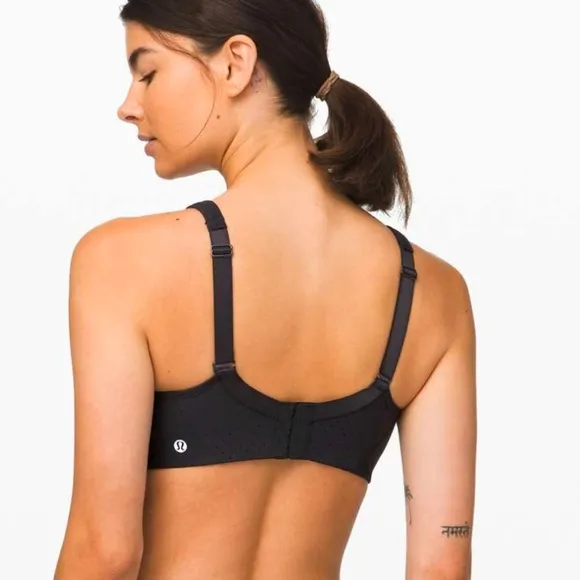 Lululemon Run Times Bra High Support Sports Bra Size 36DDD In Black