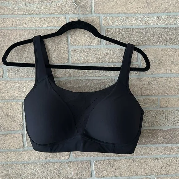 Lululemon Run Times Bra High Support Sports Bra Size 36DDD In Black