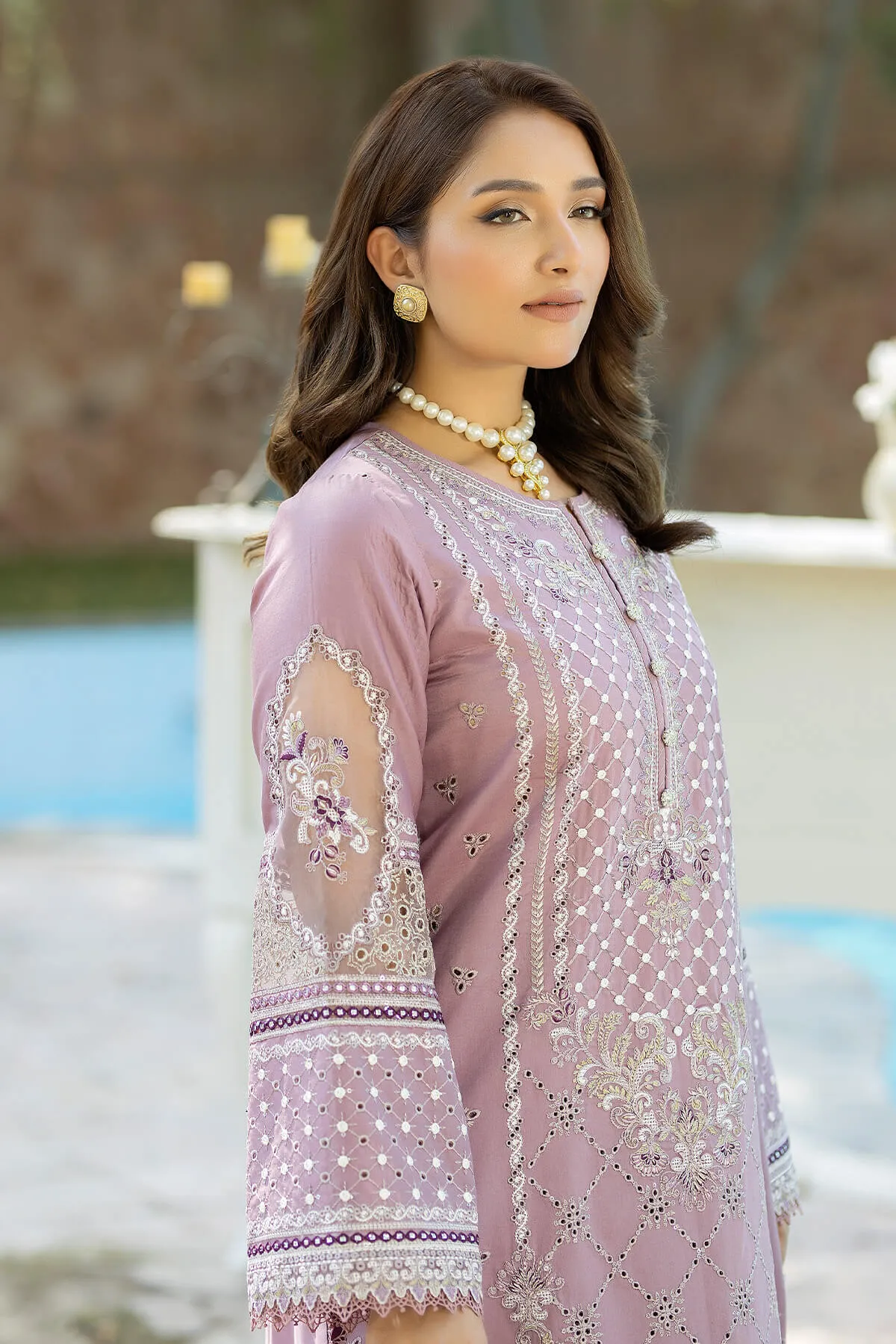 Luxury Lilac Shade Embroidered Pakistani Salwar Kameez Party Dress