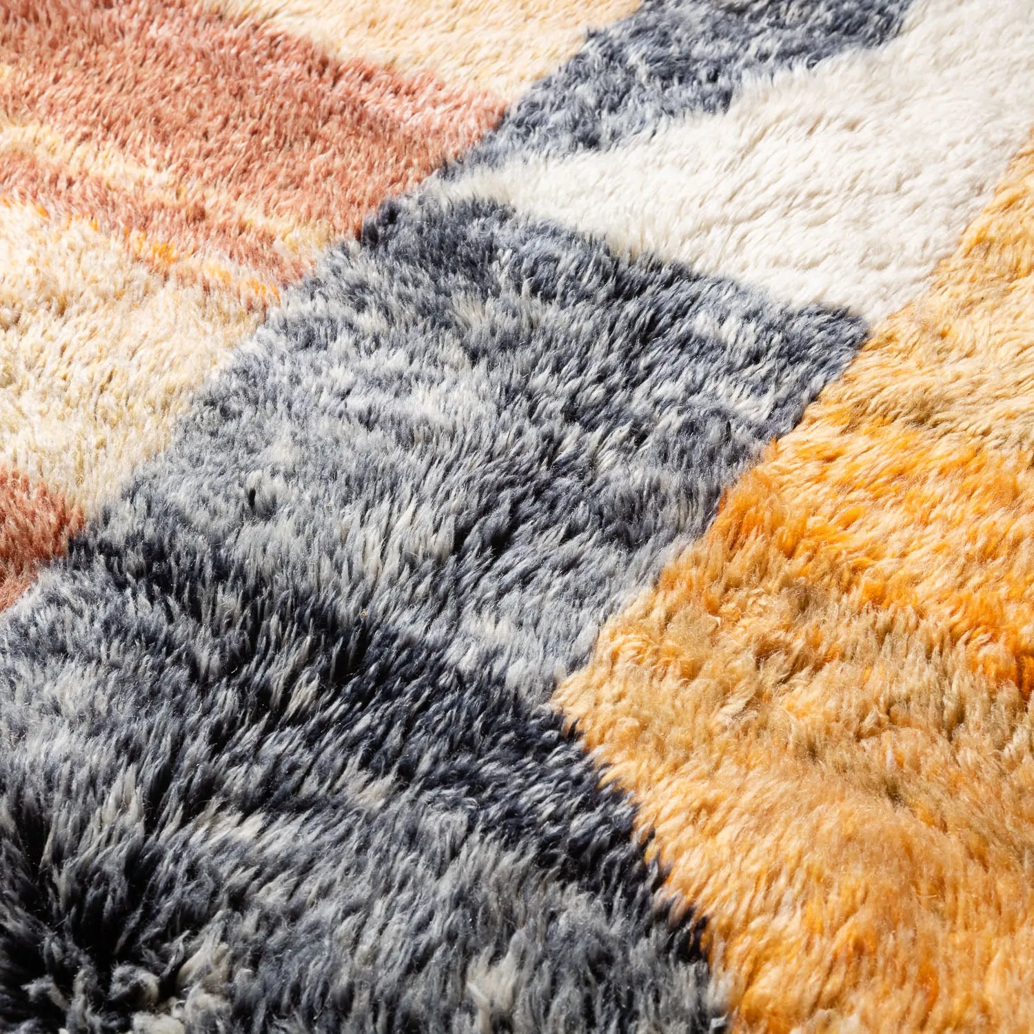 Memories - Luxury Shag Moroccan Rug