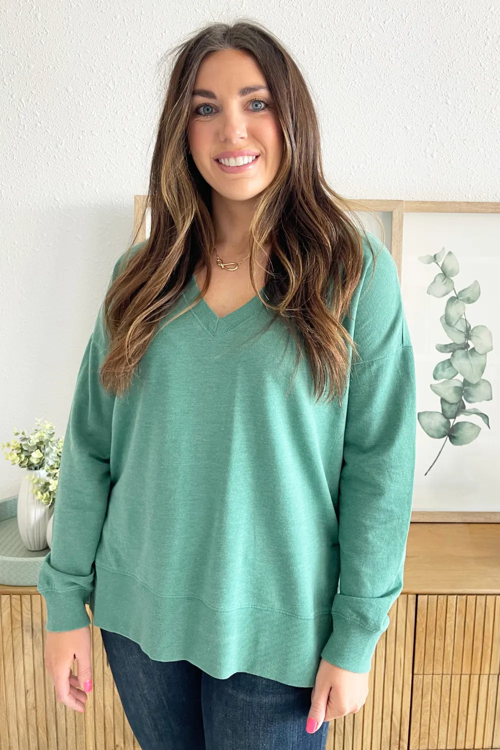 Modern V-Neck Weekender