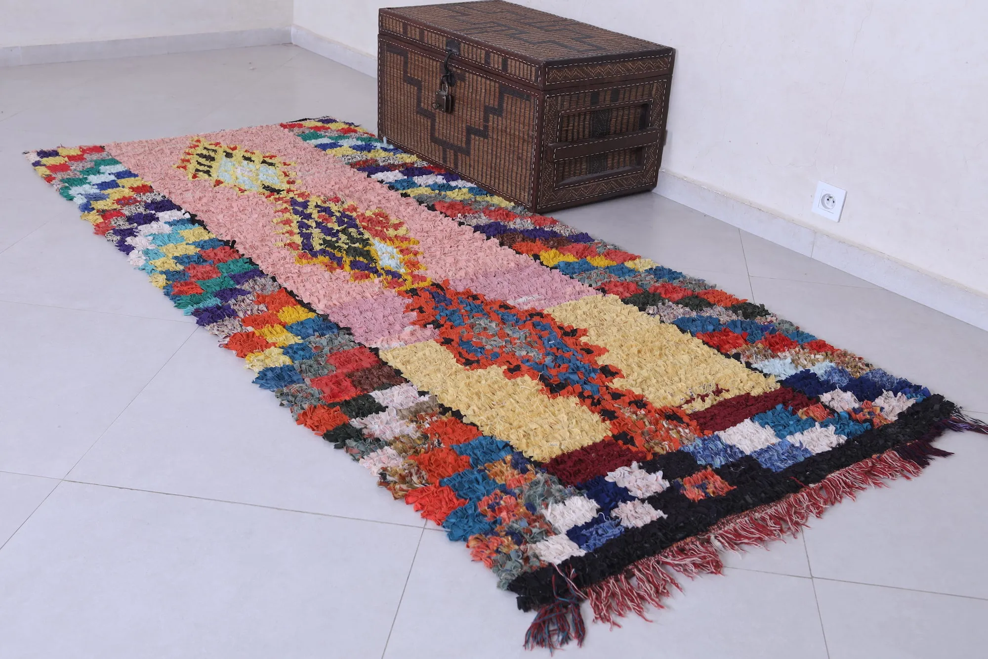 Moroccan rug 3.4 FT X 8 FT