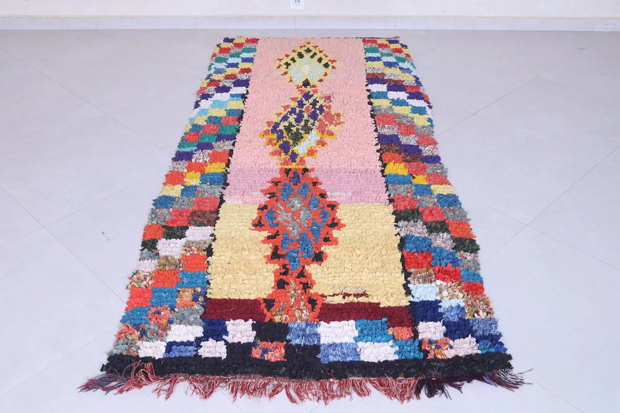 Moroccan rug 3.4 FT X 8 FT