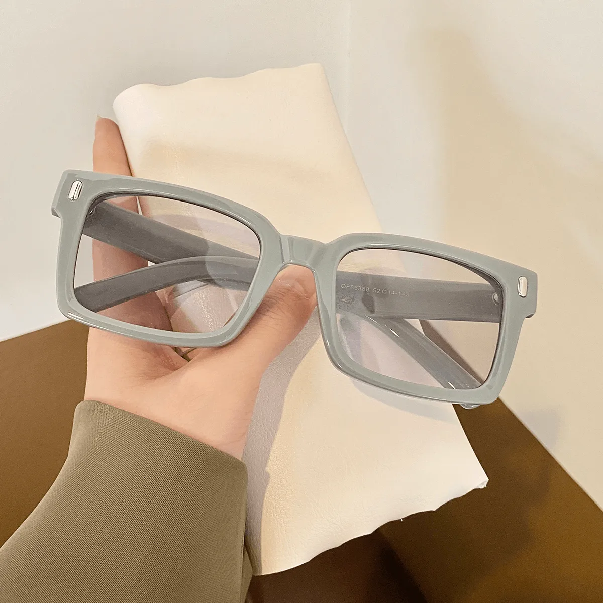 New Retro Square Small Frame Sunglasses Female Fashion round Face All-Match Plain Sunglasses Anti-Ultraviolet