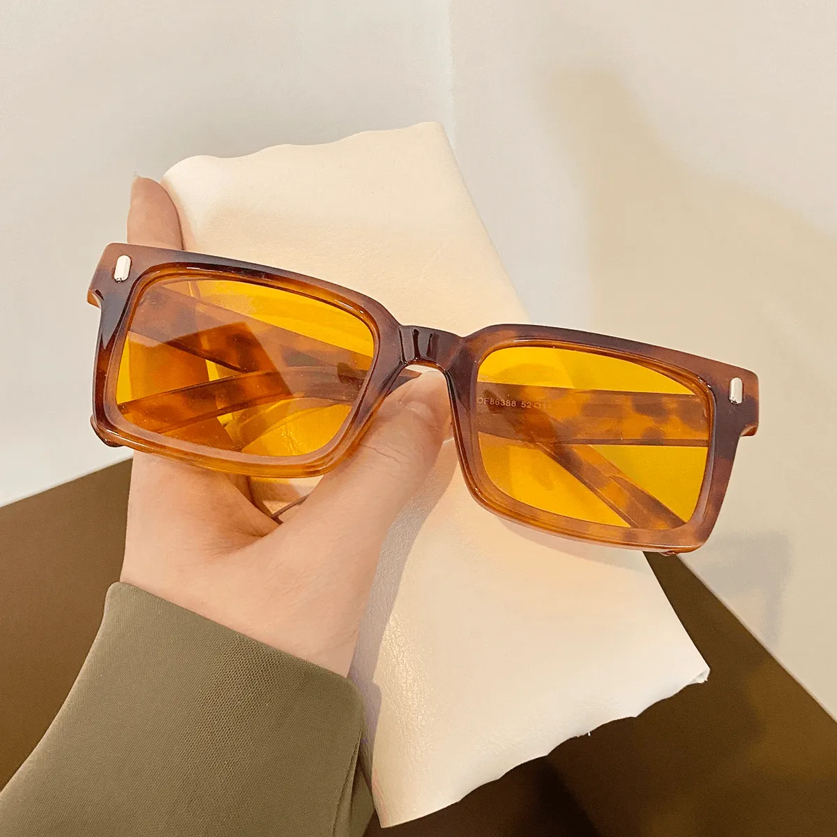 New Retro Square Small Frame Sunglasses Female Fashion round Face All-Match Plain Sunglasses Anti-Ultraviolet
