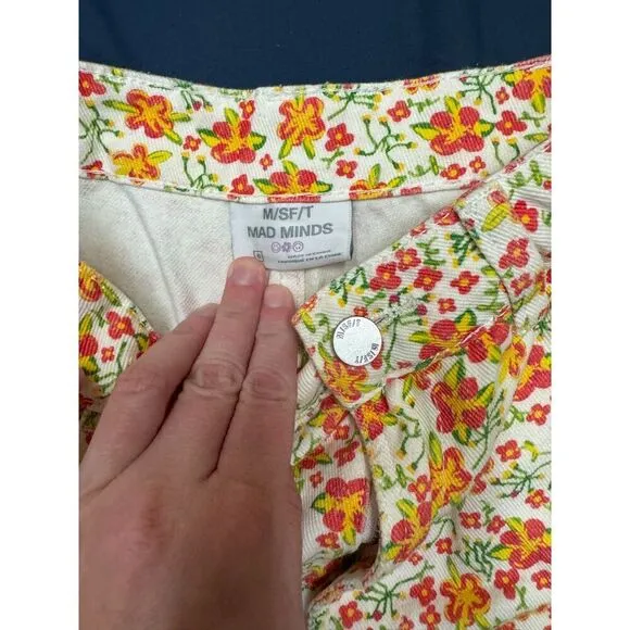 NWT Misfits M/SF/T Shapes Heavenly Jeans Pants White Floral Size AU 6 / US 2
