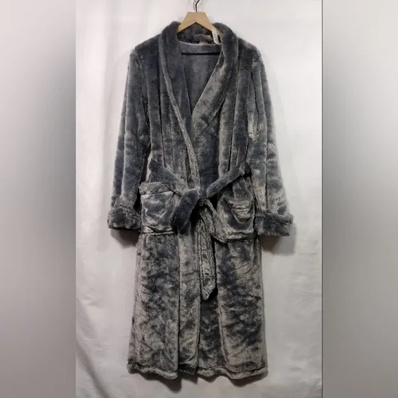 NWT Soma Faux Fur Luxe Long Robe Womens S/M Ivory Casual Comfy Cozy Warm