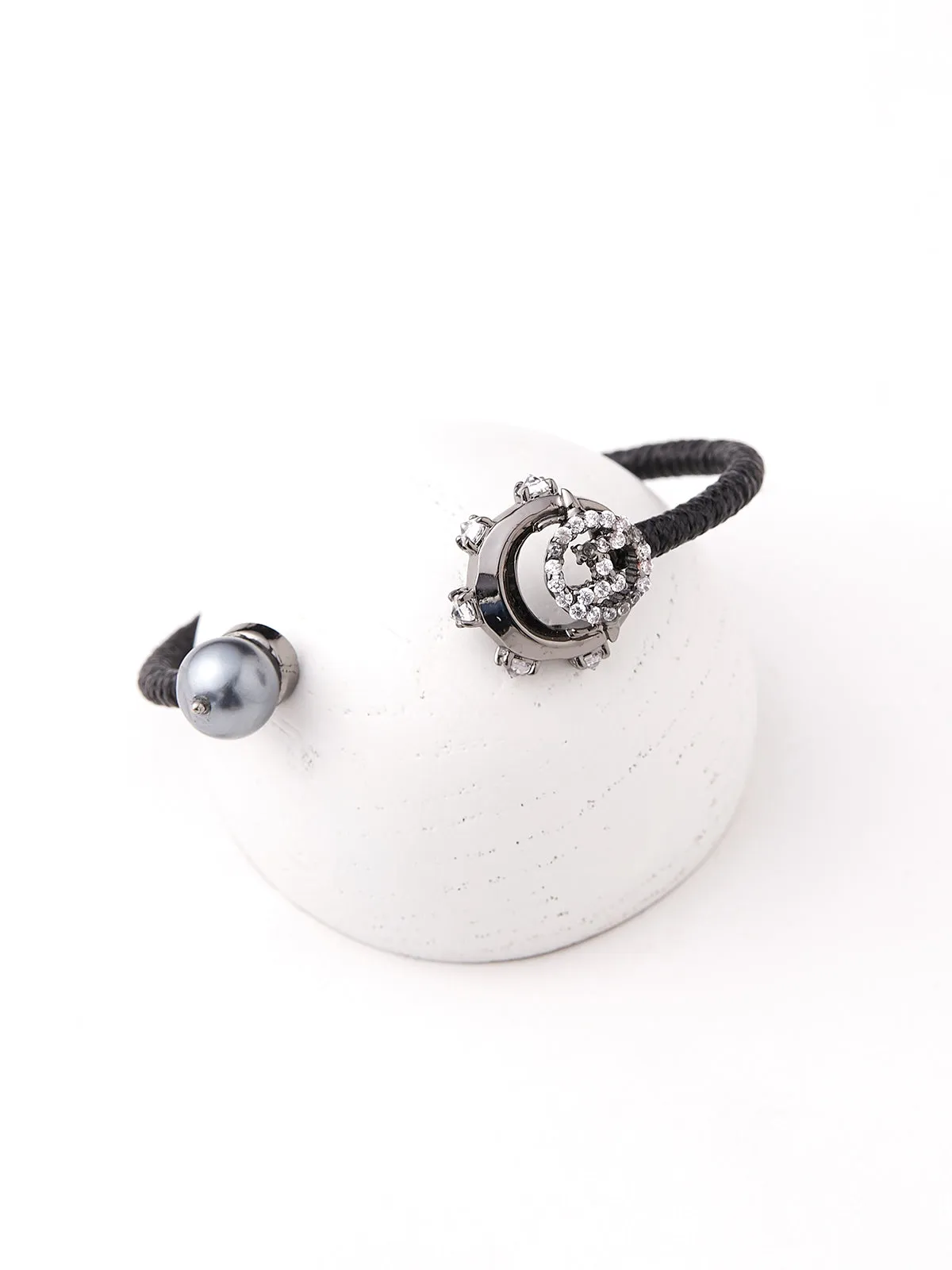 Outhouse   I    OH Celeste Alafaya Lyra Bracelet Gunmetal New OHAW19BR041