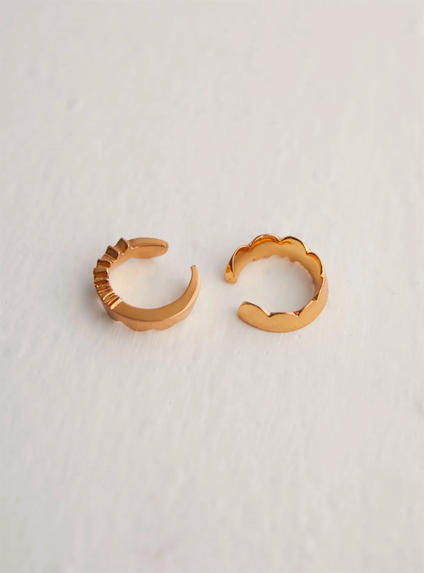 Outhouse   I   OH West Third Epee Moon Ring Brass Gold Accessories  OHAW21RI701