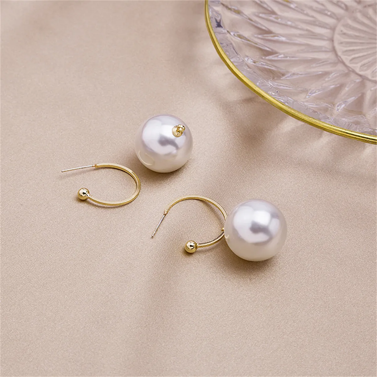 Pearl & 18K Gold-Plated Huggie Earrings