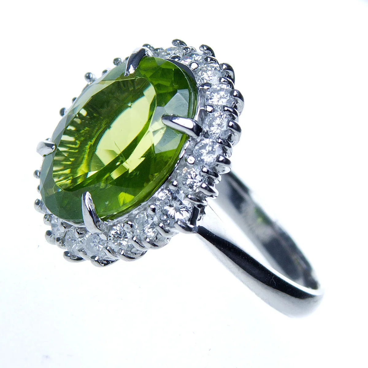 Platinum 6.02ct Peridot & Diamond Ring
