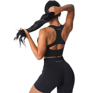 Premium Ignite Seamless Sports Bra – Low-Medium Impact, Breathable Elastic Fitness Top with Back Strap Design, Compressive Waistband & Removable Pads for Support
