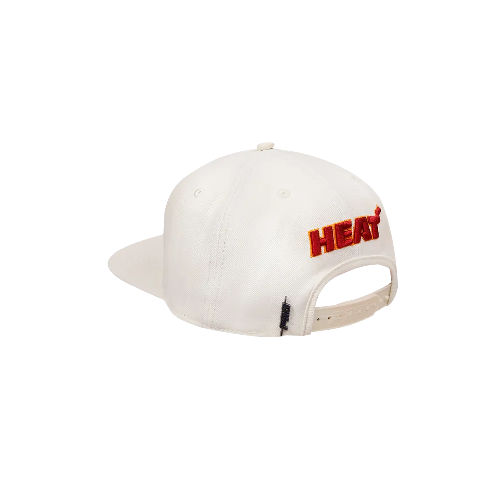 Pro Standard Miami HEAT Retro Logo Snapback