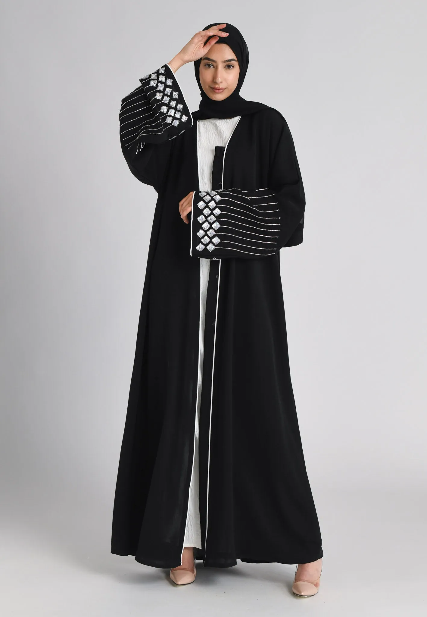 Qamaree Luxury Closed Sequin Abaya
