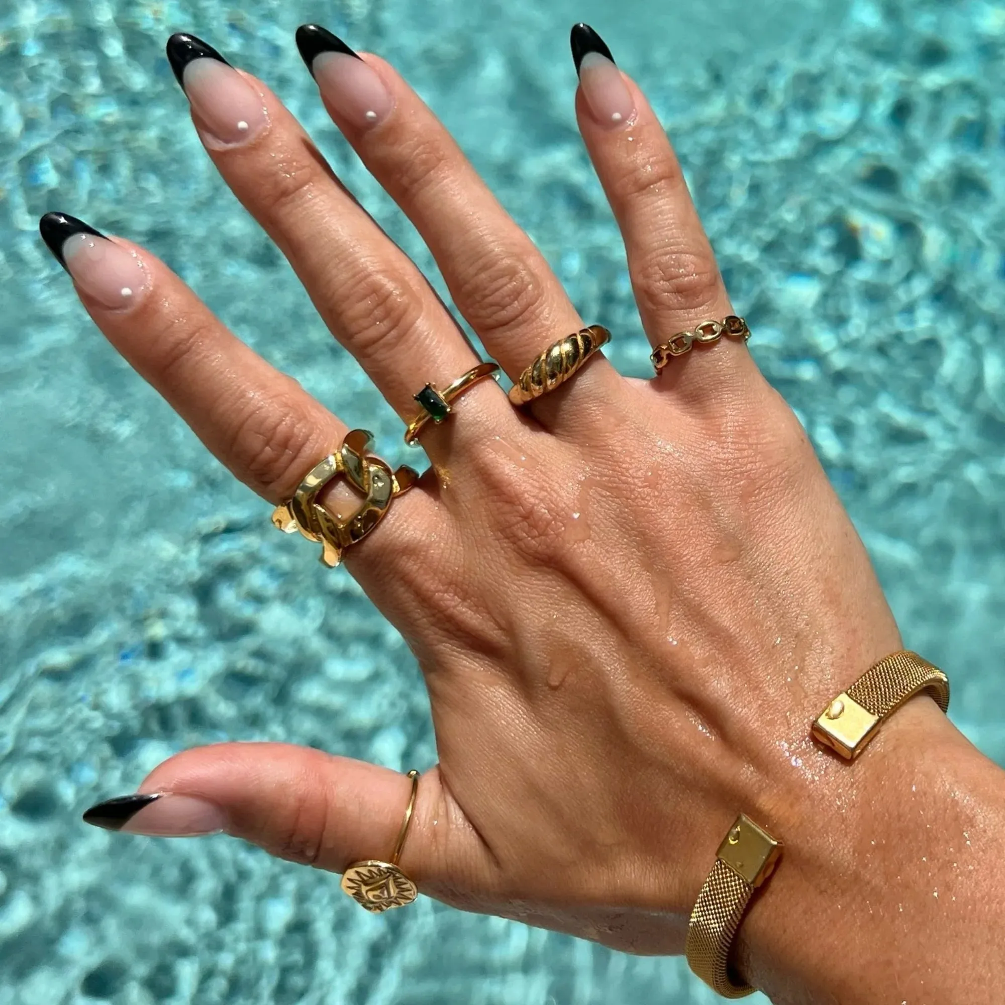 Raven Twisted Croissant Ring