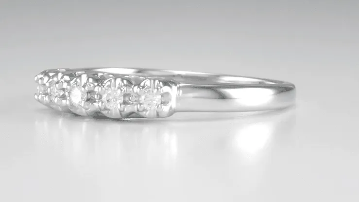 Retro Moderne Platinum Straightline 5 Diamond Filigree Wedding Ring
