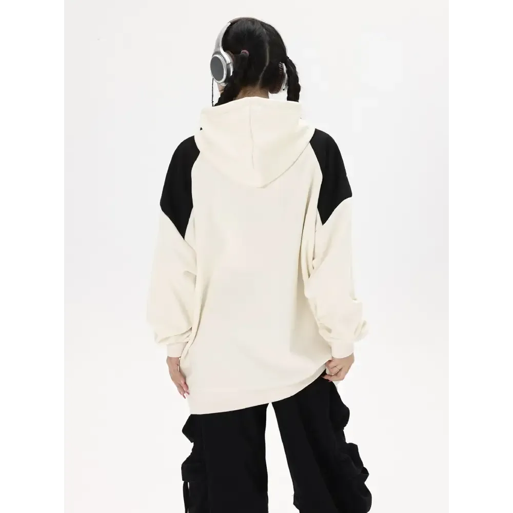 Retro Sports Hoodie - Must-Have Item for Avant-Garde Fashion