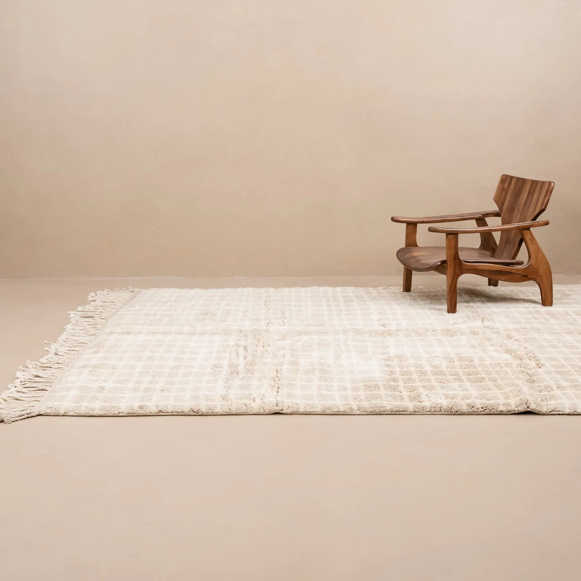 Sandy Gridlines - Luxury Shag Moroccan Rug