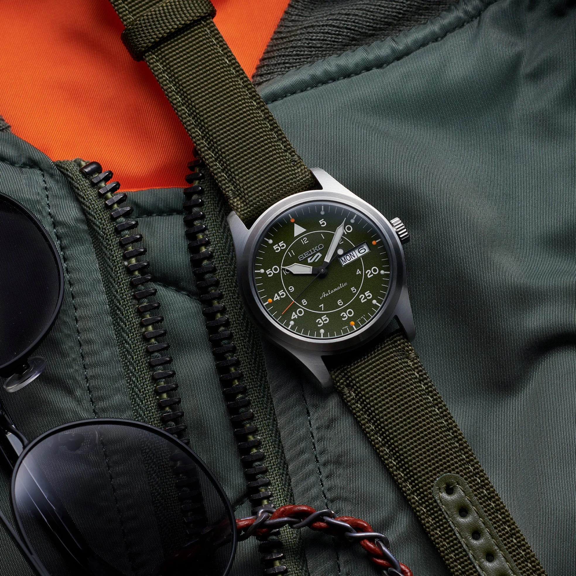 Seiko SRPH29 - 5 Sports Collection